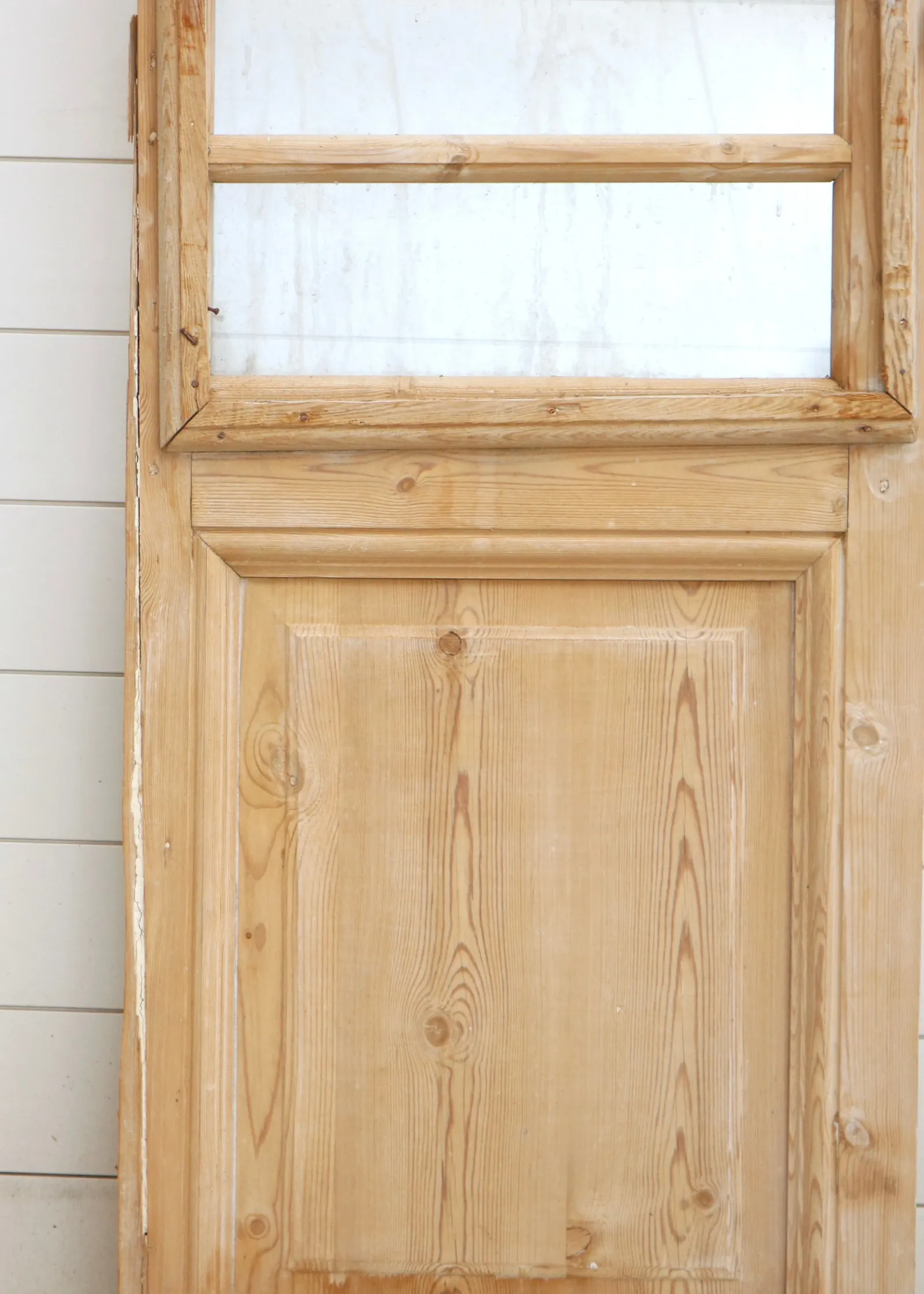 19TH CENTURY SINGLE DOOR WITH GLASS
