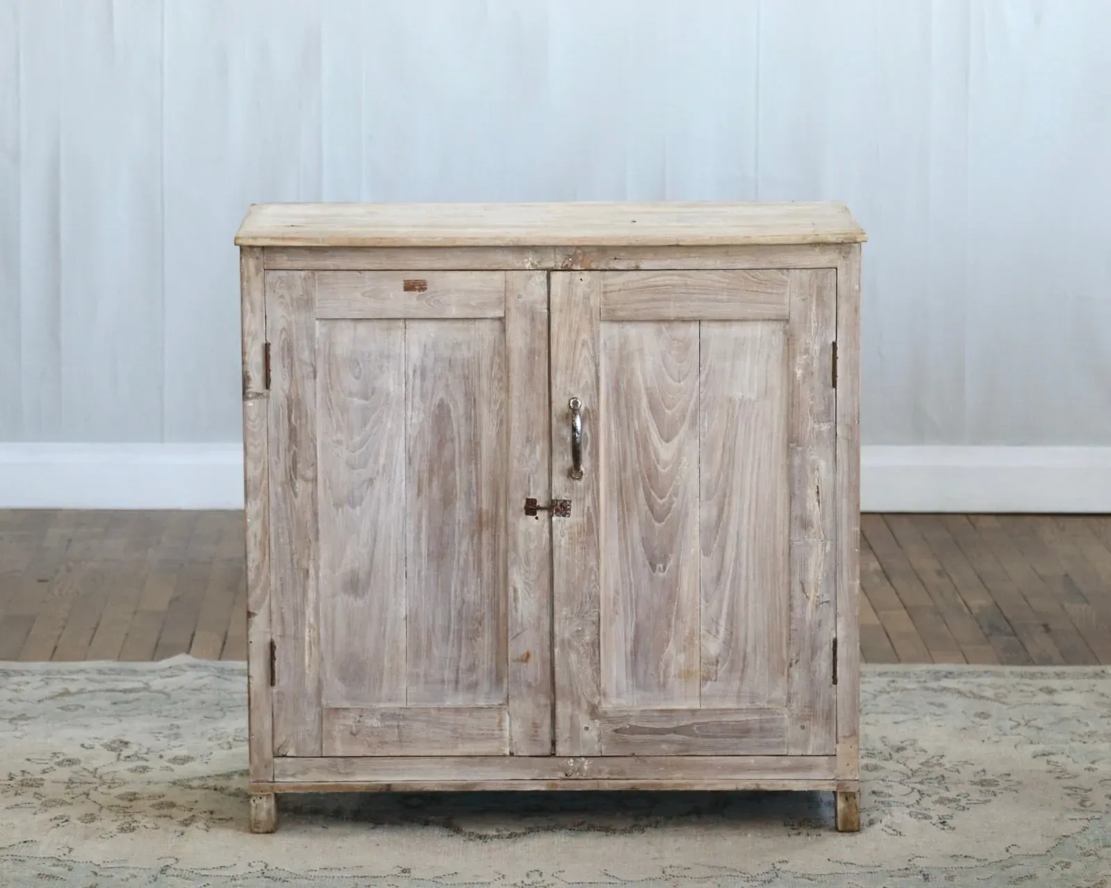 THE FELIX NATURAL WOOD CABINET