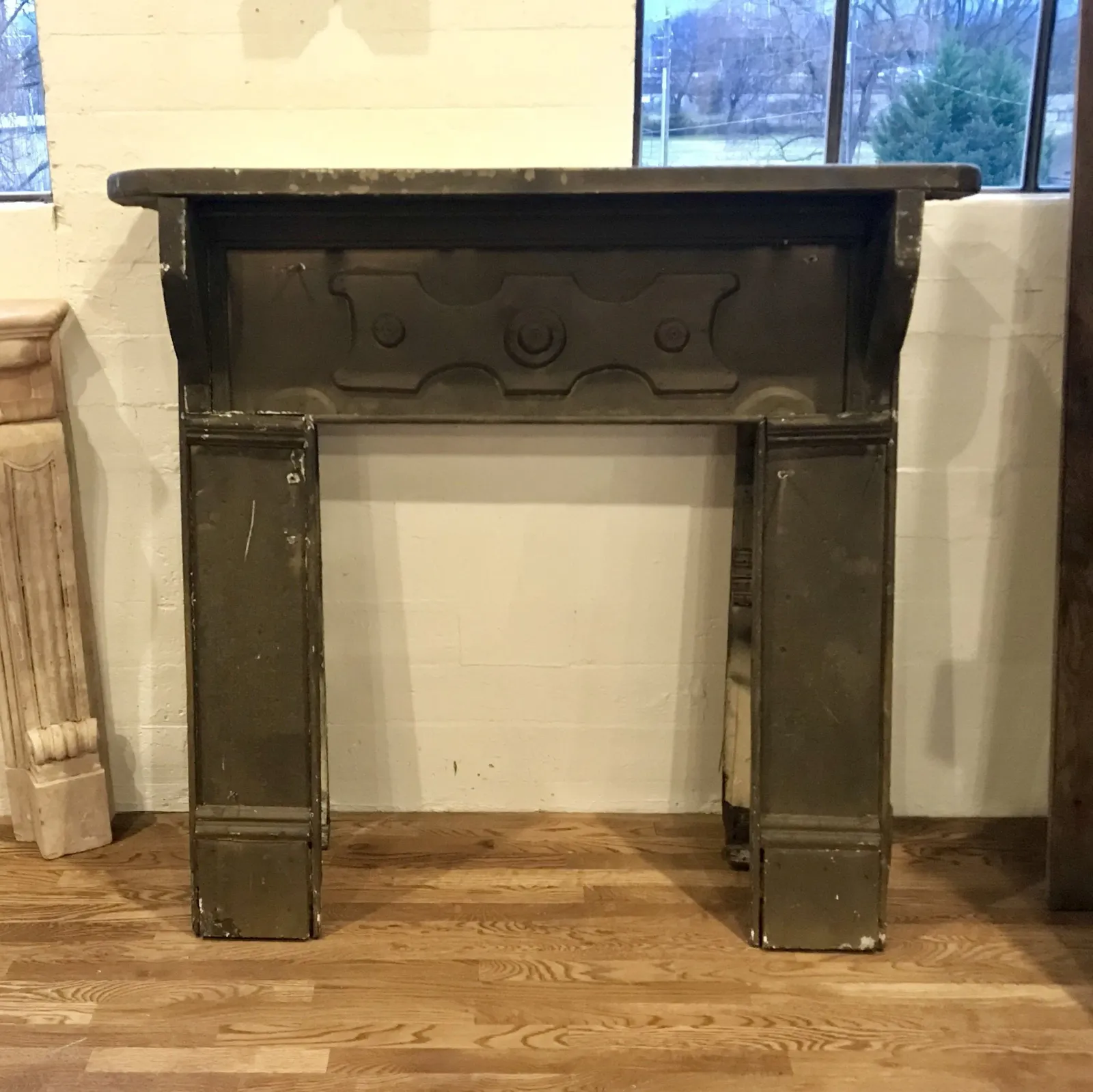Dark Brown Mantle