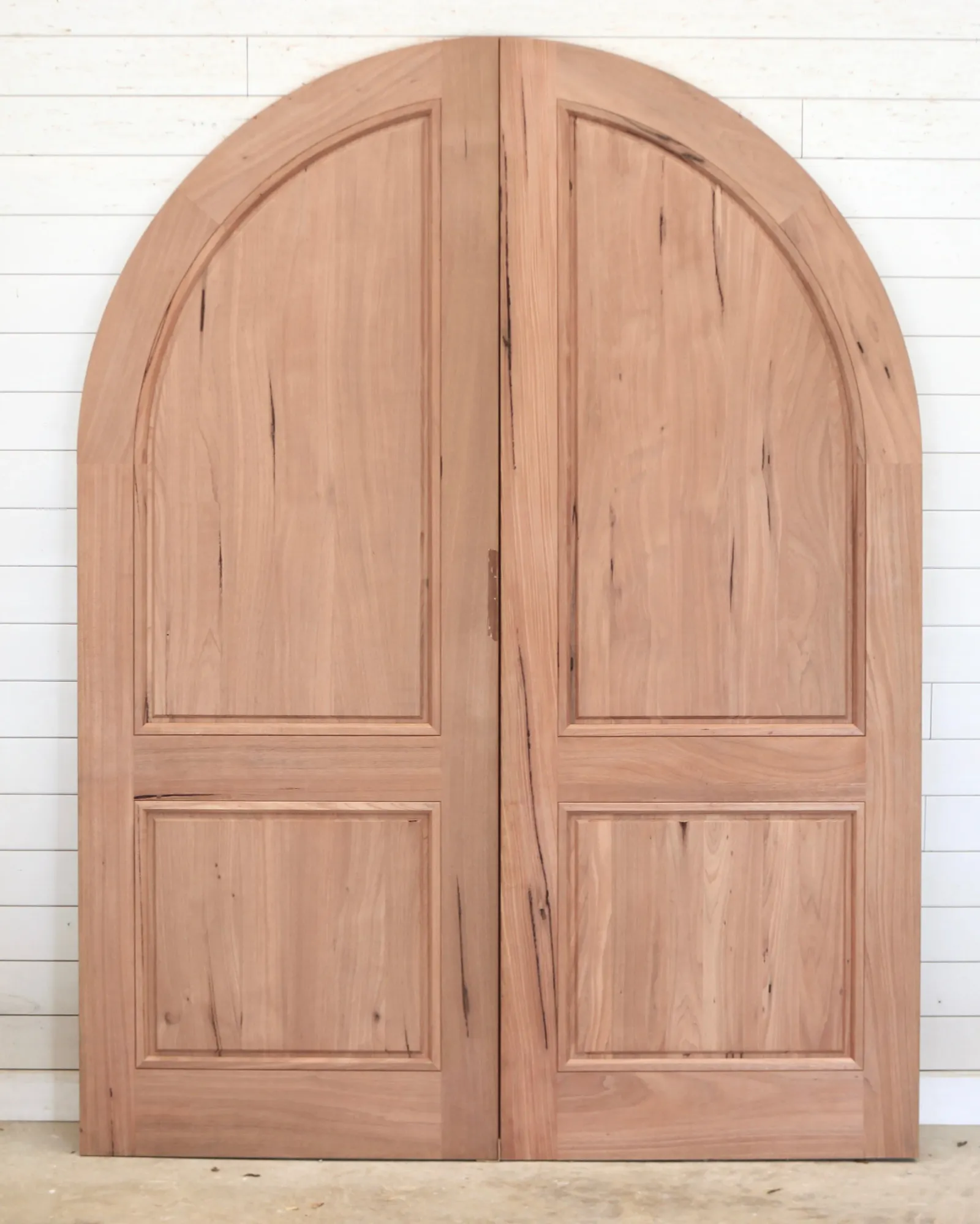 THE BOLIVIAN ARCHED FRENCH SET