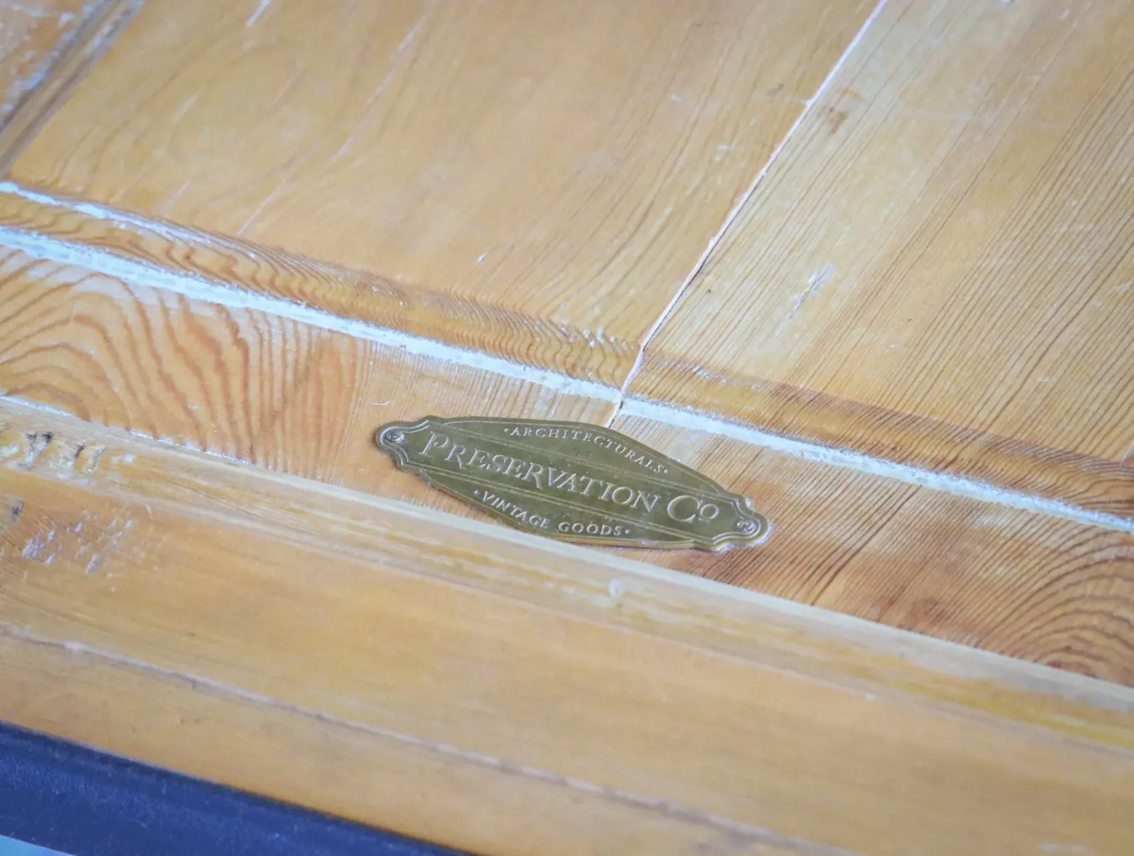 Edward Coffee Table