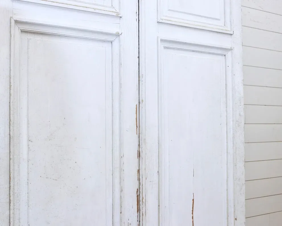 ORIGIN FRANCE: 19TH CENTURY OAK FRENCH DOOR PAIR