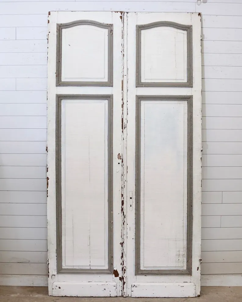 ORIGIN FRANCE: 19TH CENTURY OAK FRENCH DOOR PAIR