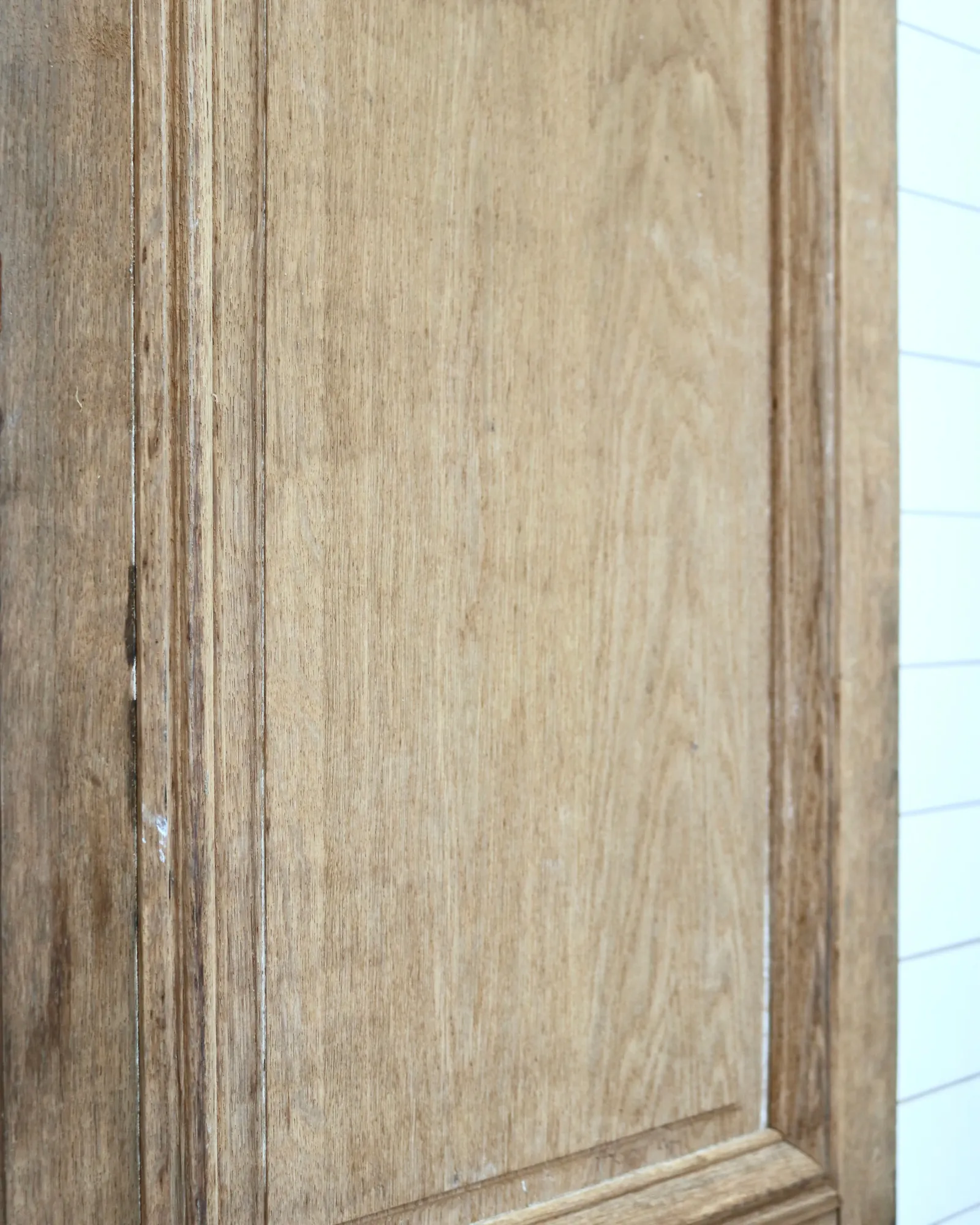 ORIGIN FRANCE: 19TH CENTURY OAK SINGLE DOOR