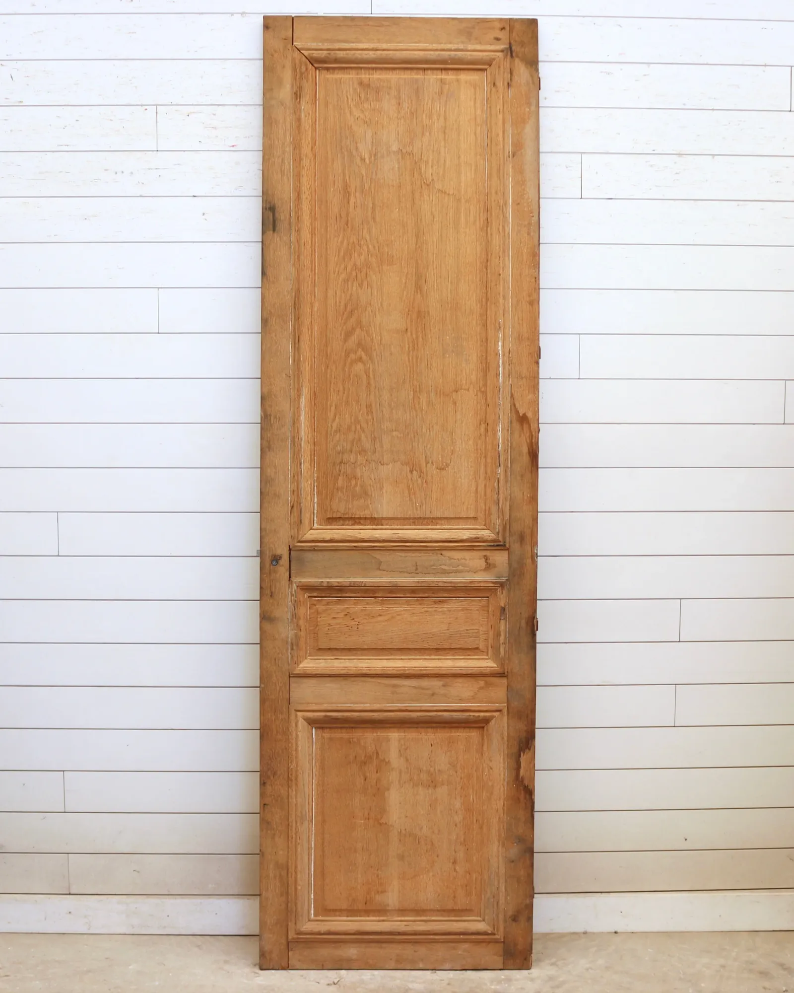 ORIGIN FRANCE: 19TH CENTURY OAK SINGLE DOOR