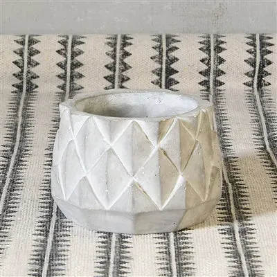 Luz Cement Planter