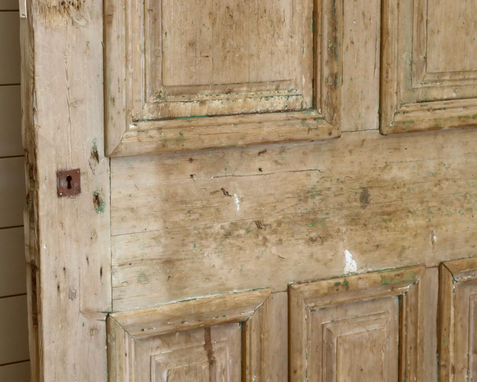 THE CAMBRIDGE SIGNATURE SOLID DOOR