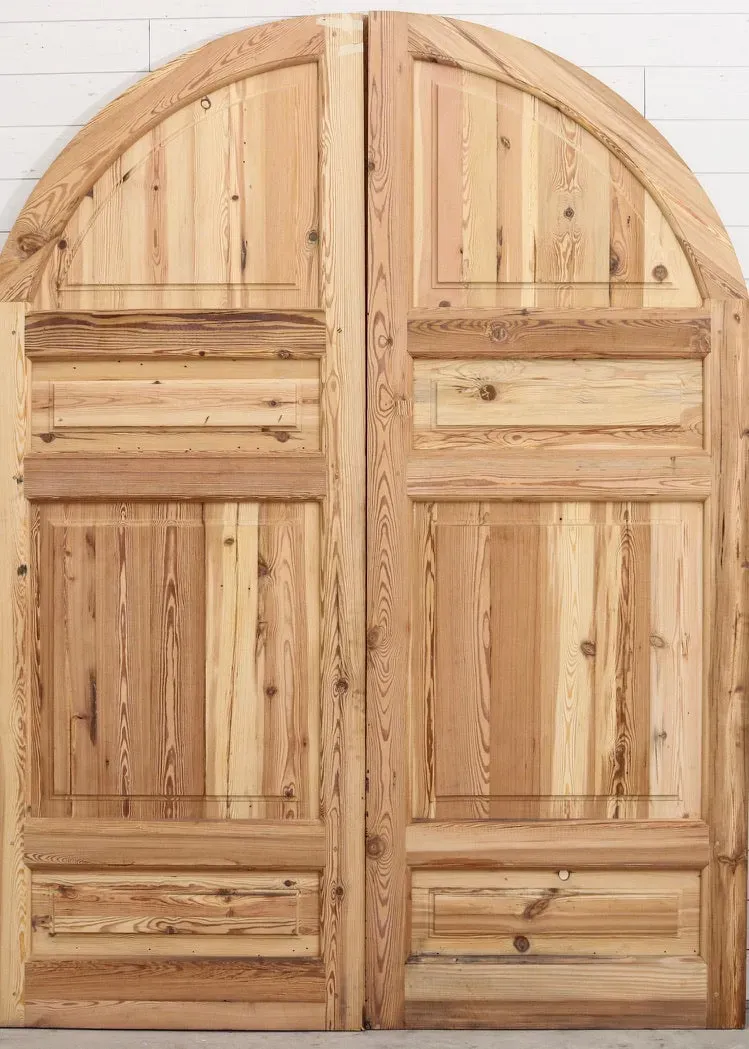 SIGNATURE ARCHED SOLID FRENCH SET