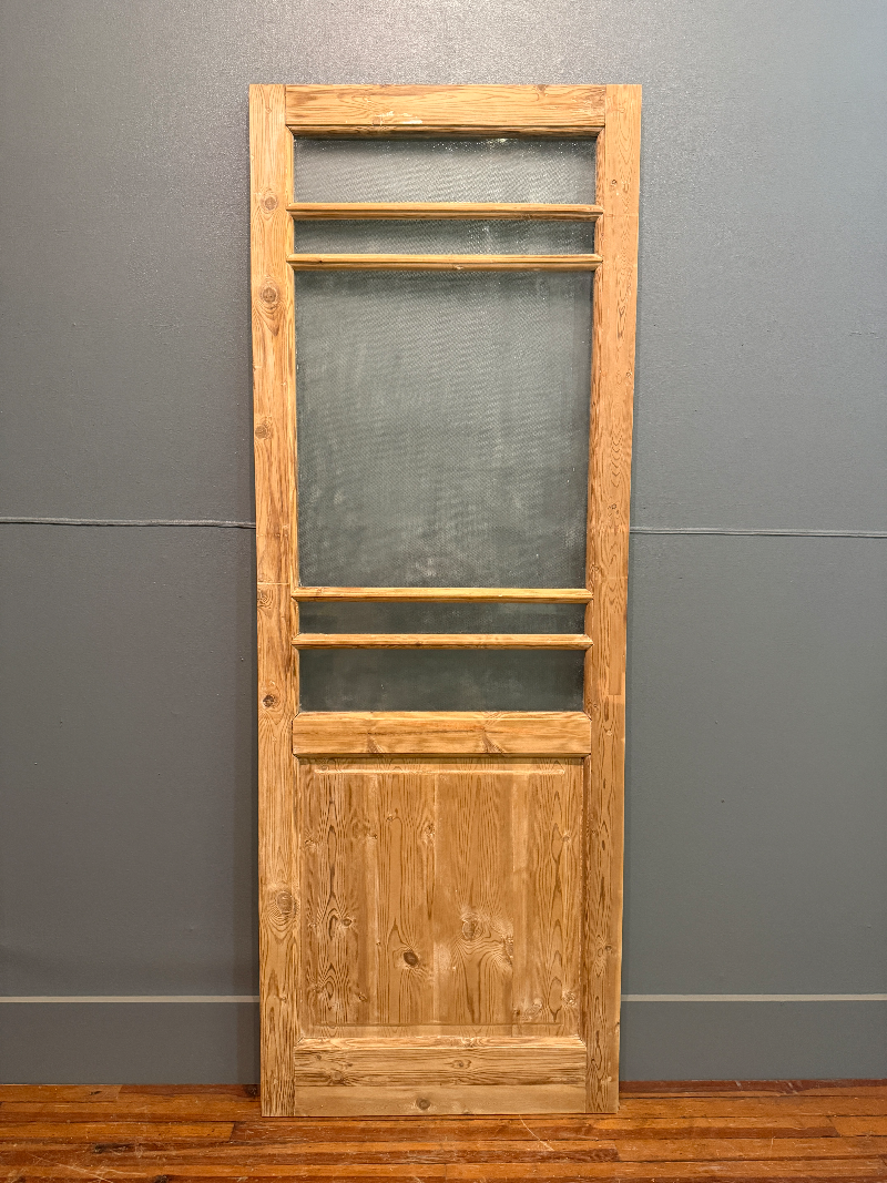 THE 05 SINGLE DOOR