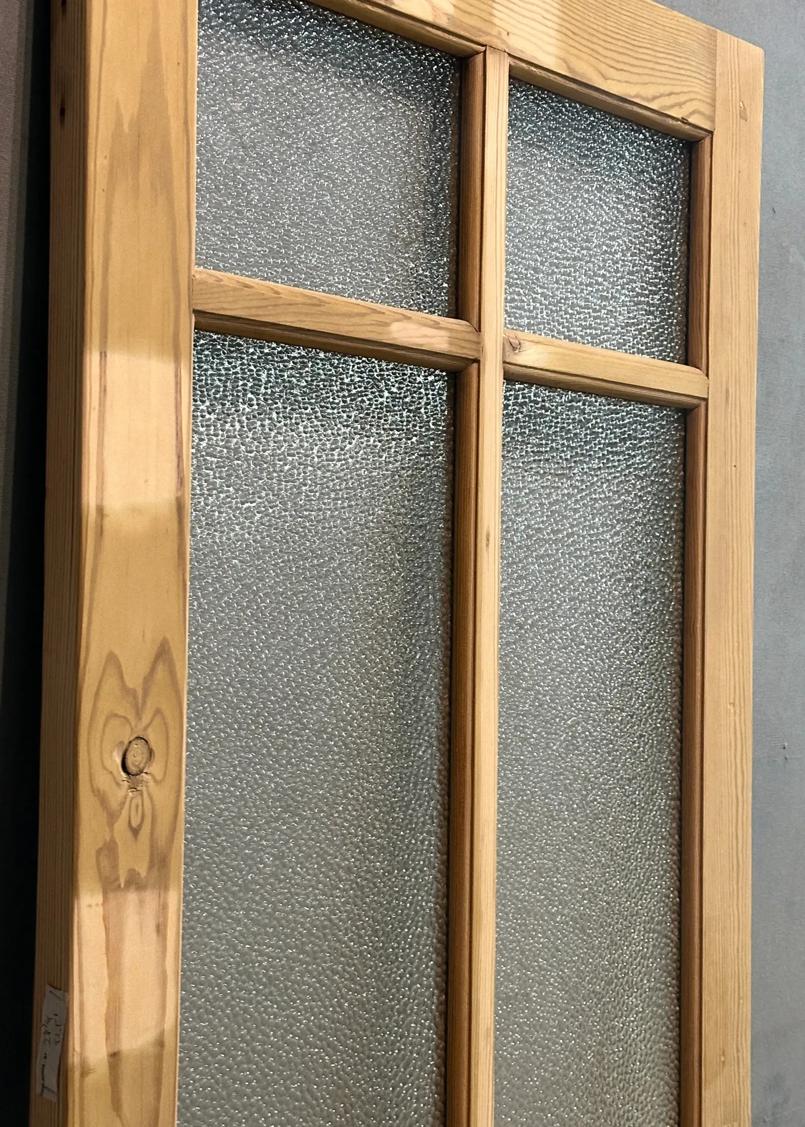 THE PAMELA SINGLE GLASS DOOR