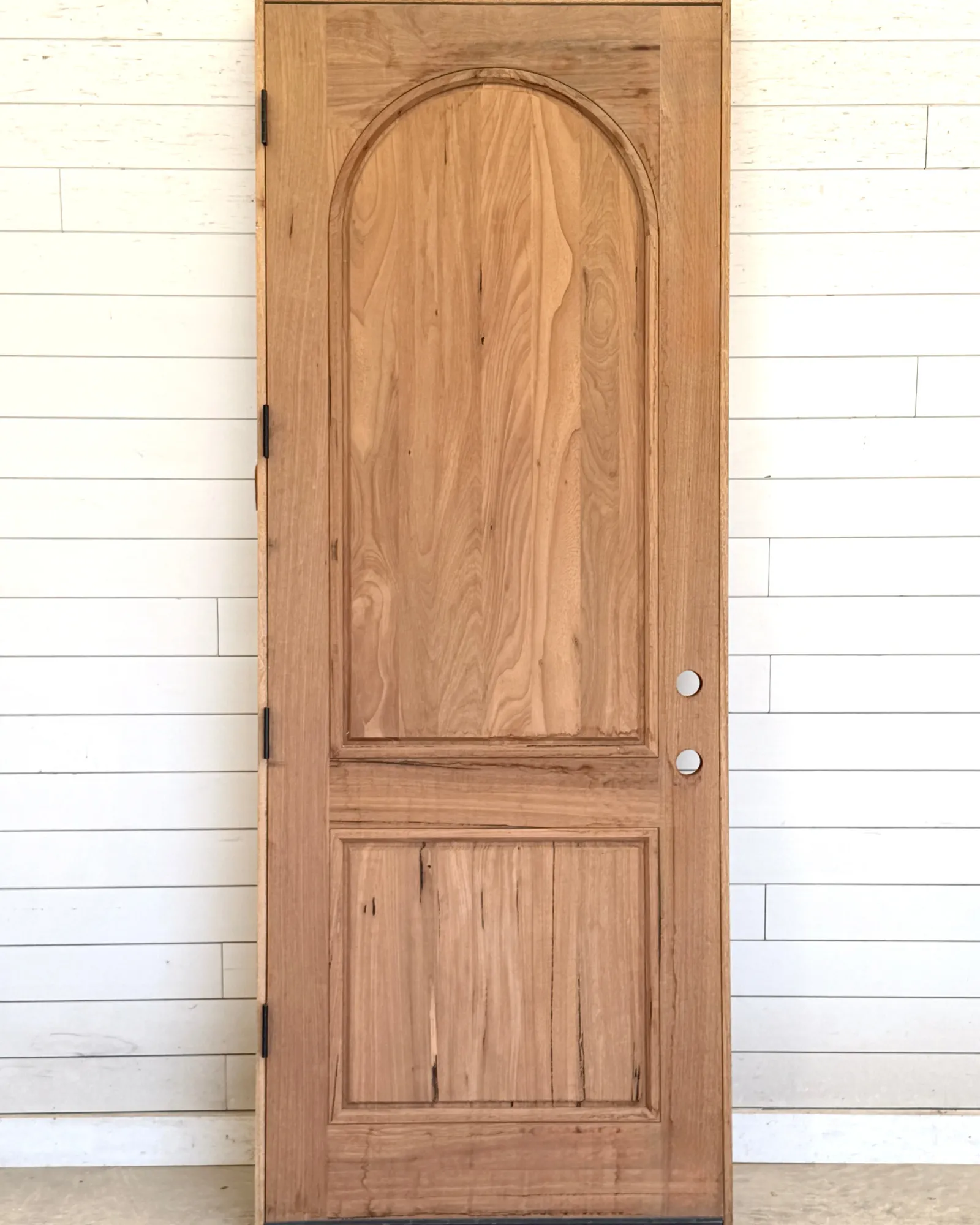 THE HARMONY WALNUT SINGLE DOOR