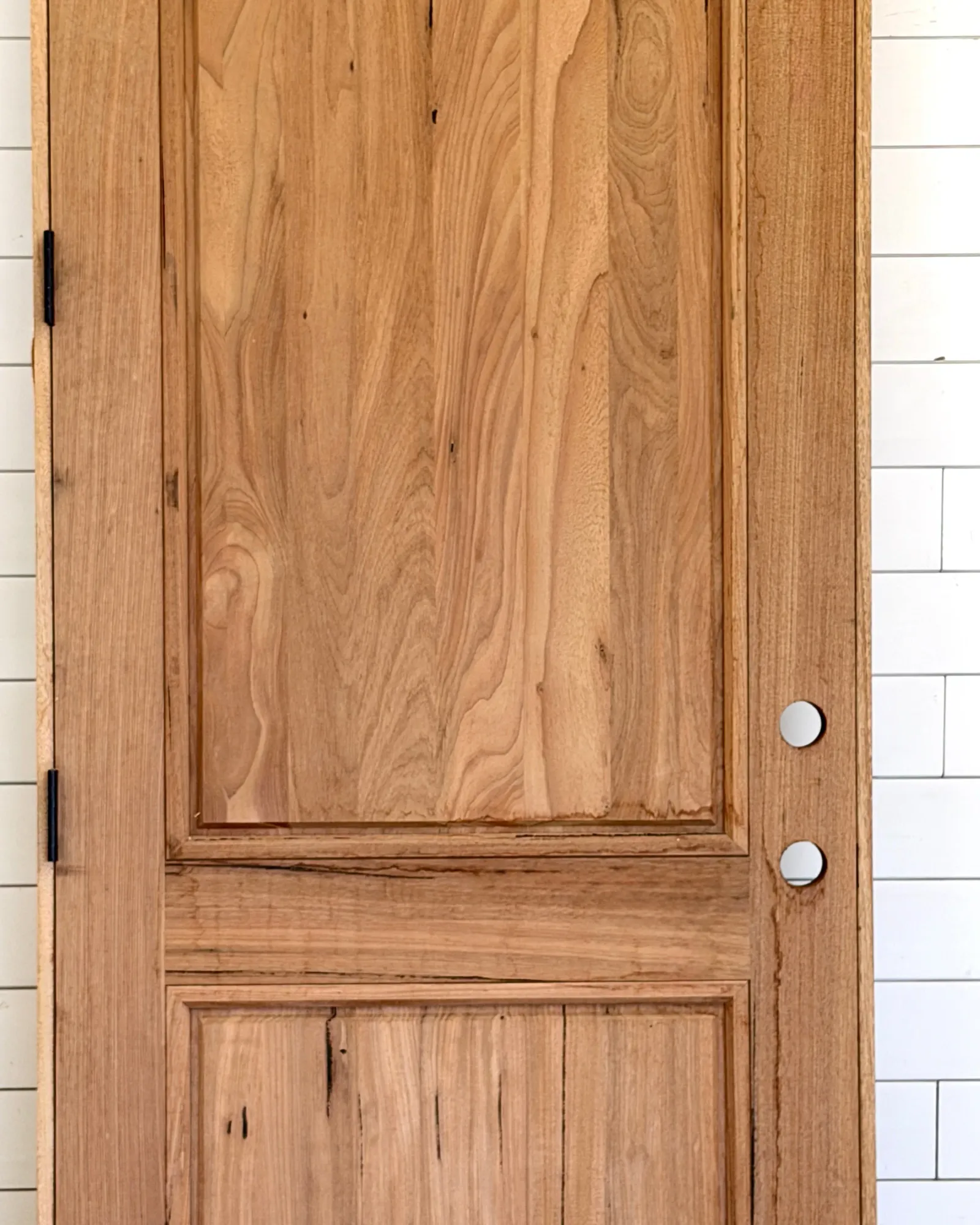 THE HARMONY WALNUT SINGLE DOOR