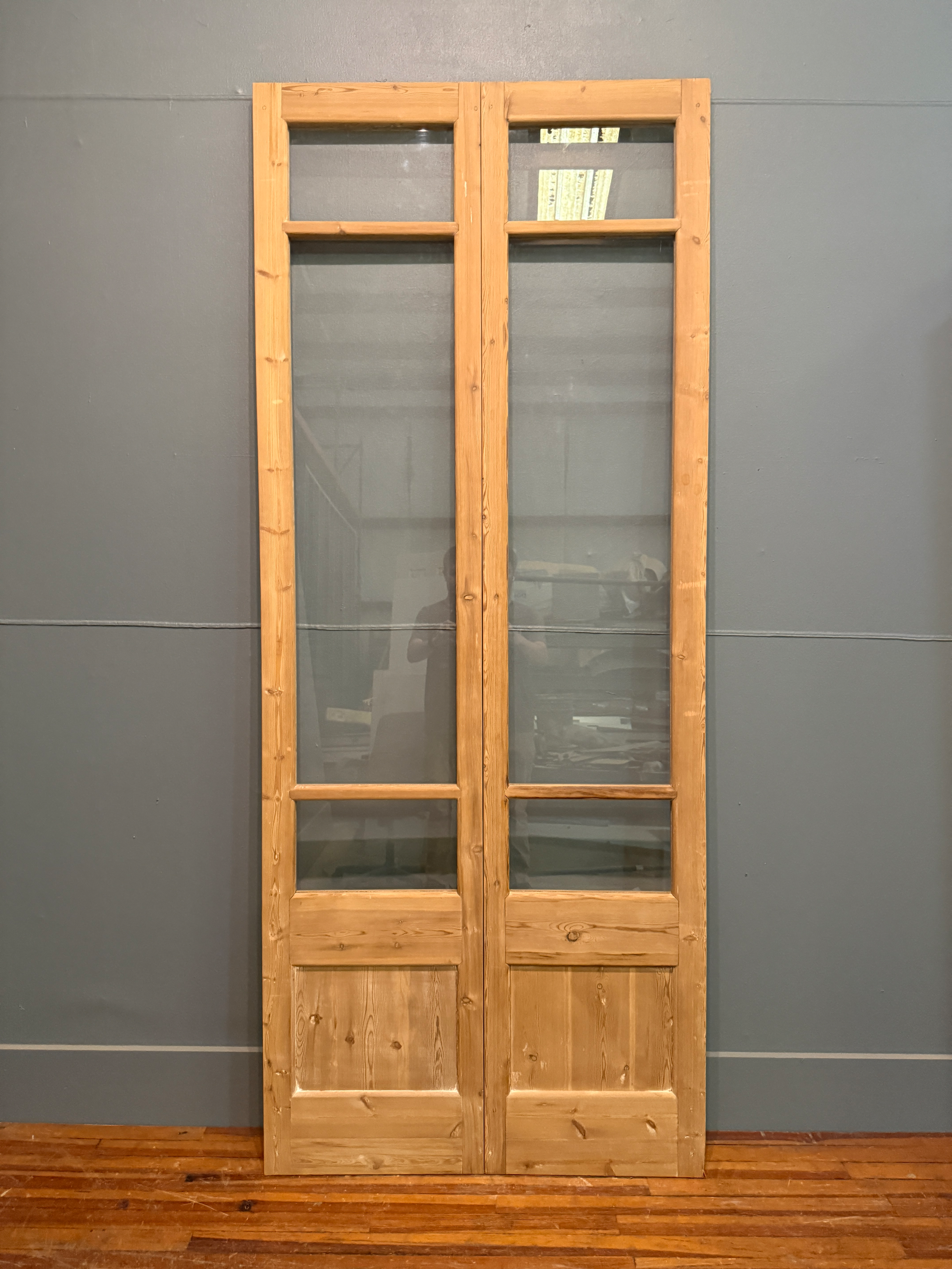 THE MENTONE PAIR WITH GLASS