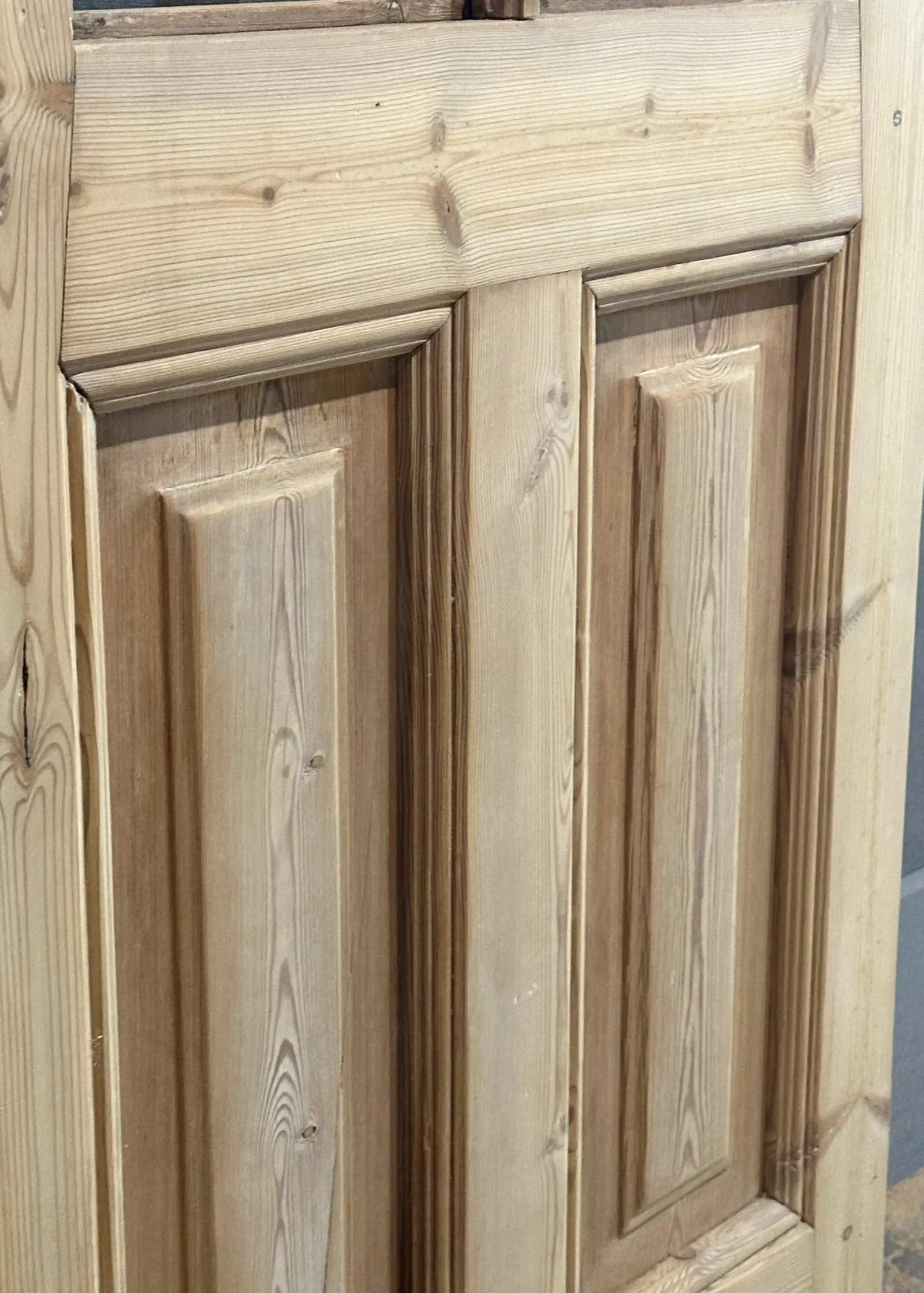 THE OSCAR SINGLE GLASS DOOR