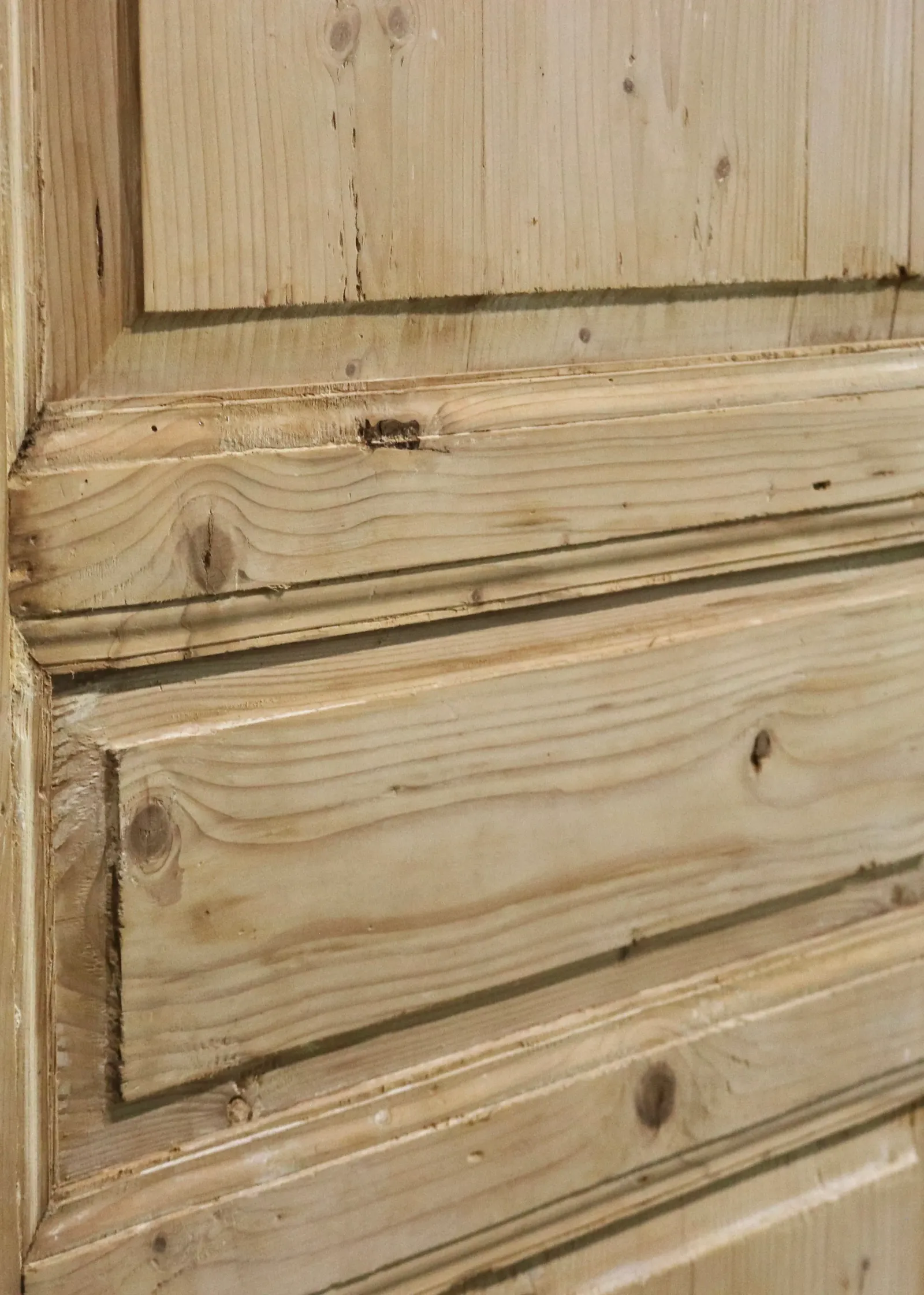 THE DOROTHY SINGLE SOLID DOOR