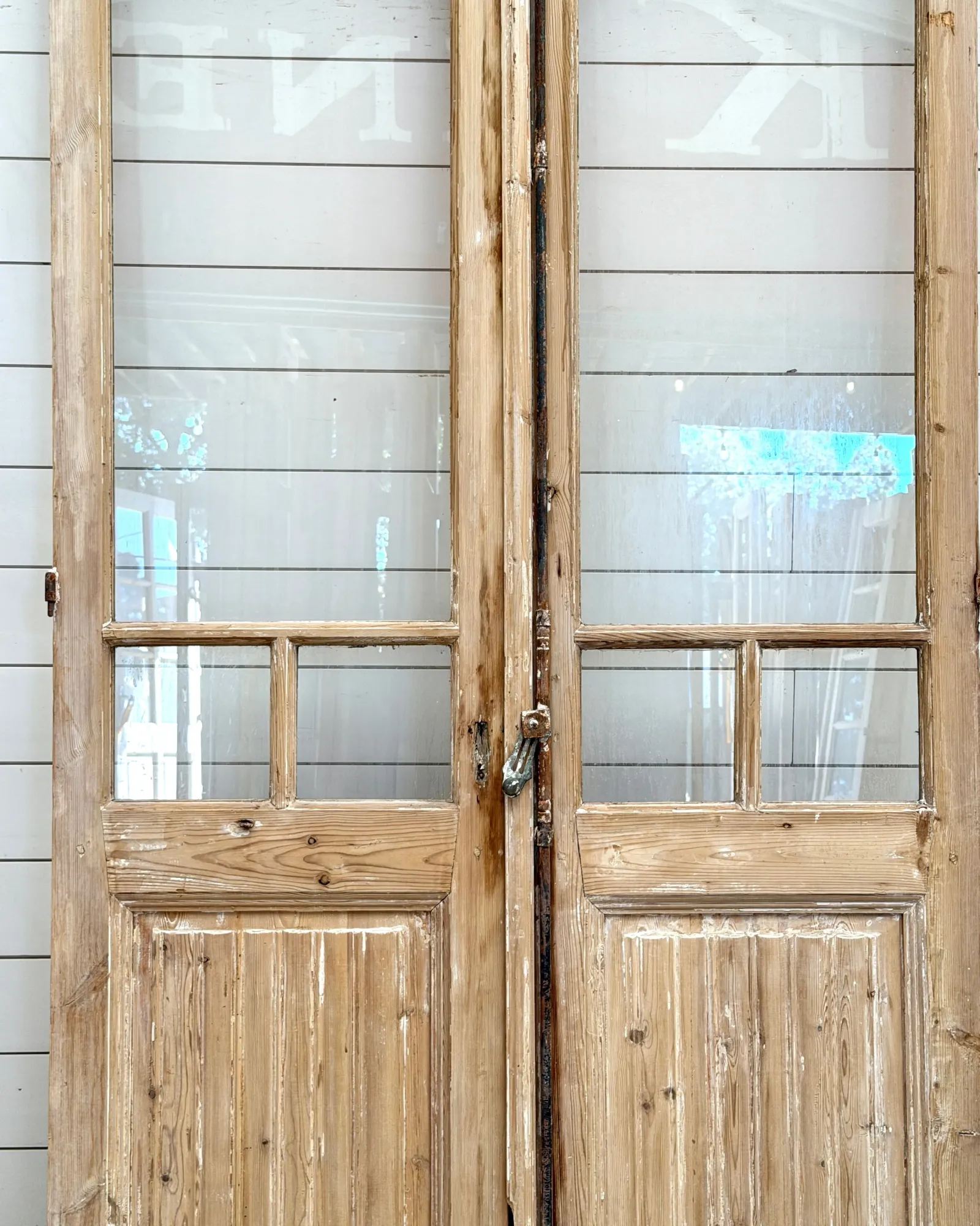 THE CLEVELAND GLASS DOOR PAIR