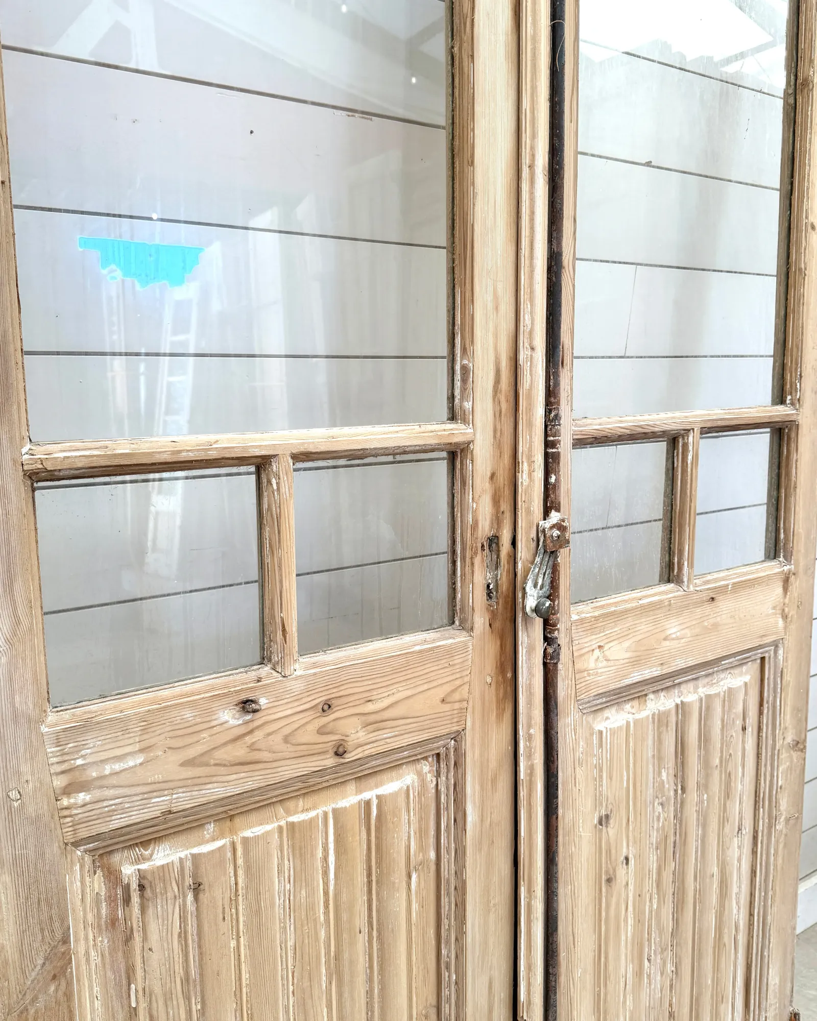 THE CLEVELAND GLASS DOOR PAIR