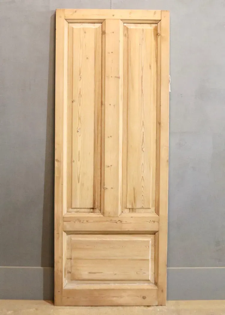 THE ELIJAH SINGLE SOLID DOOR