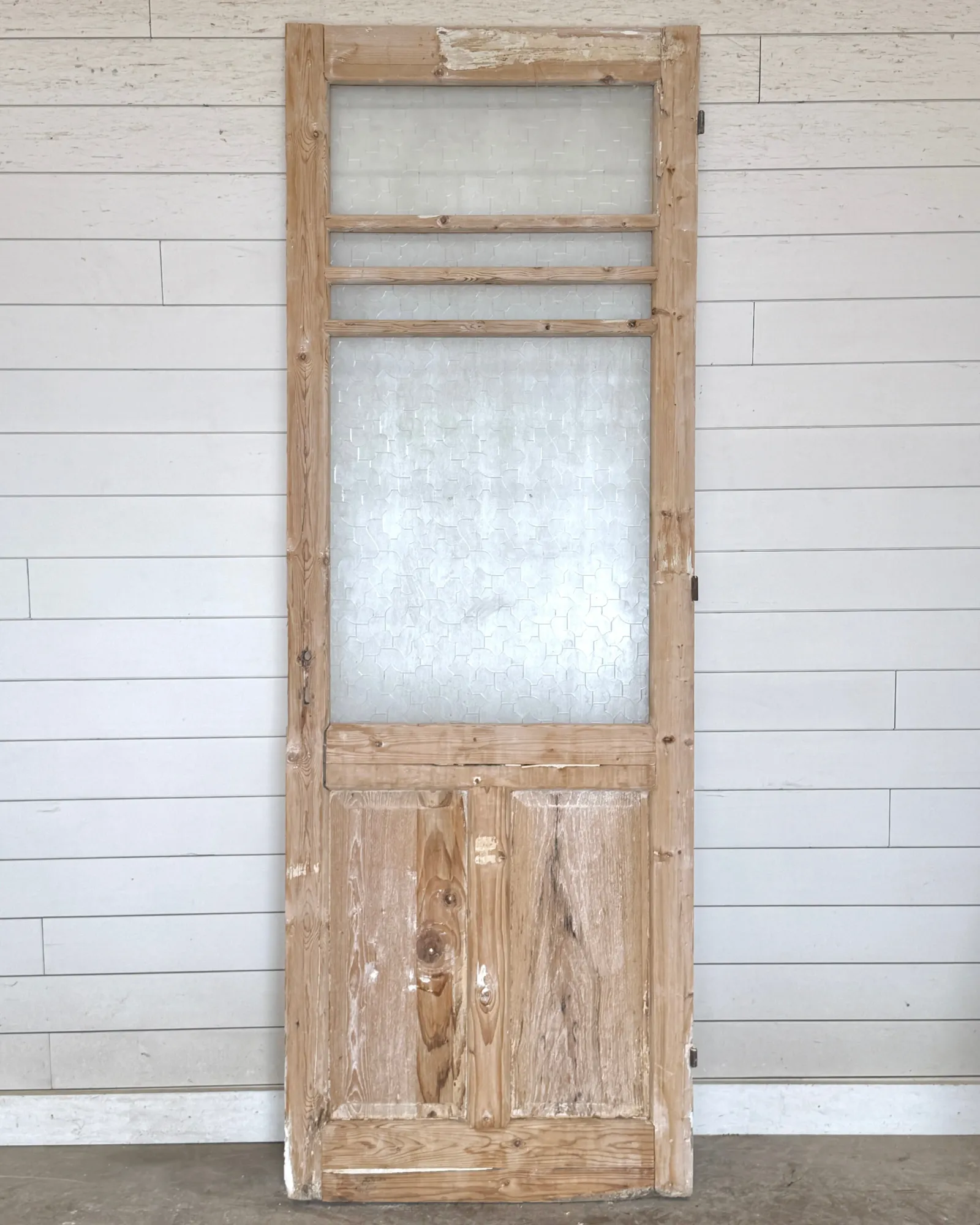 THE COLEMAN SINGLE DOOR WITH GLASS
