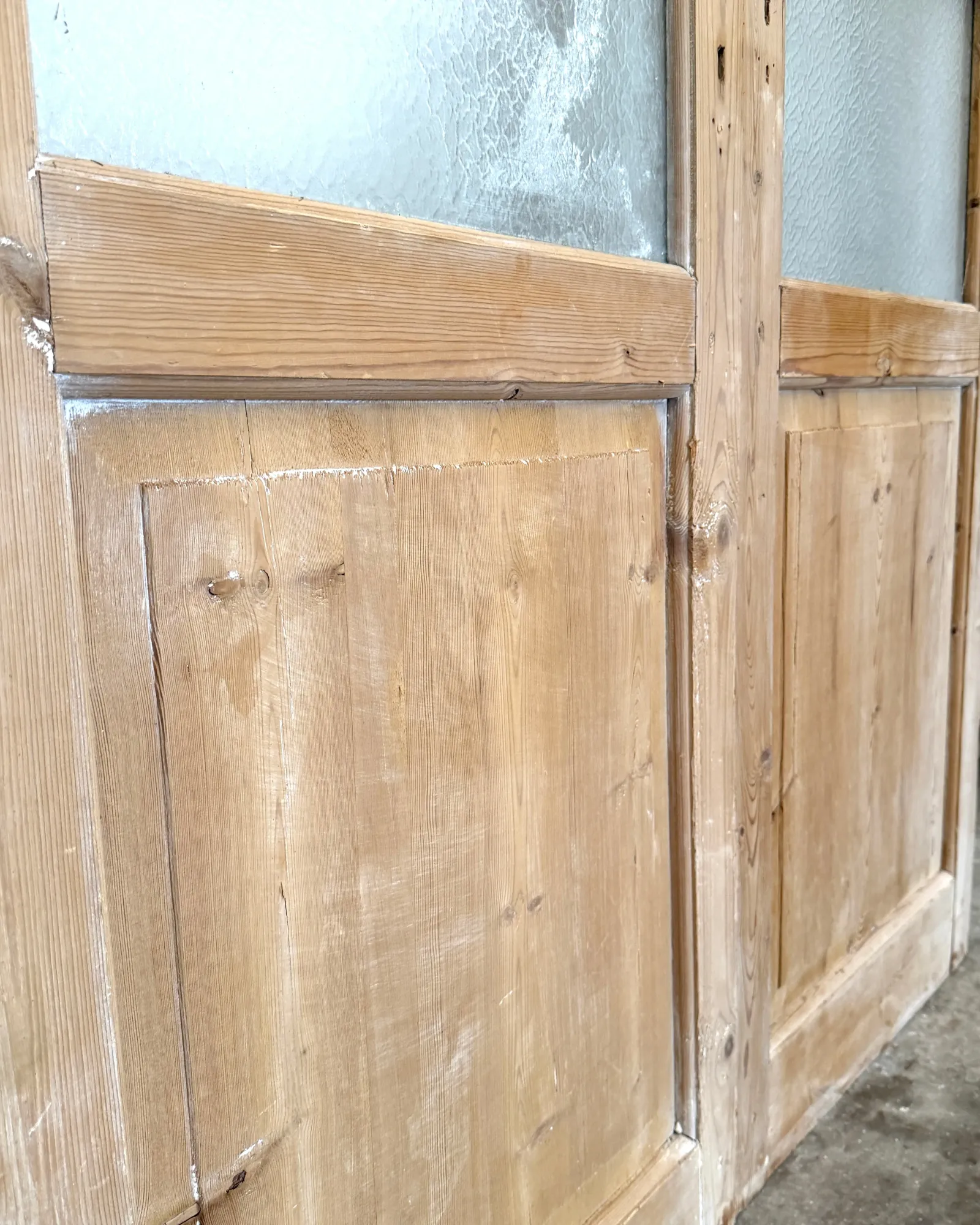 THE DAKOTA GLASS DOOR PAIR