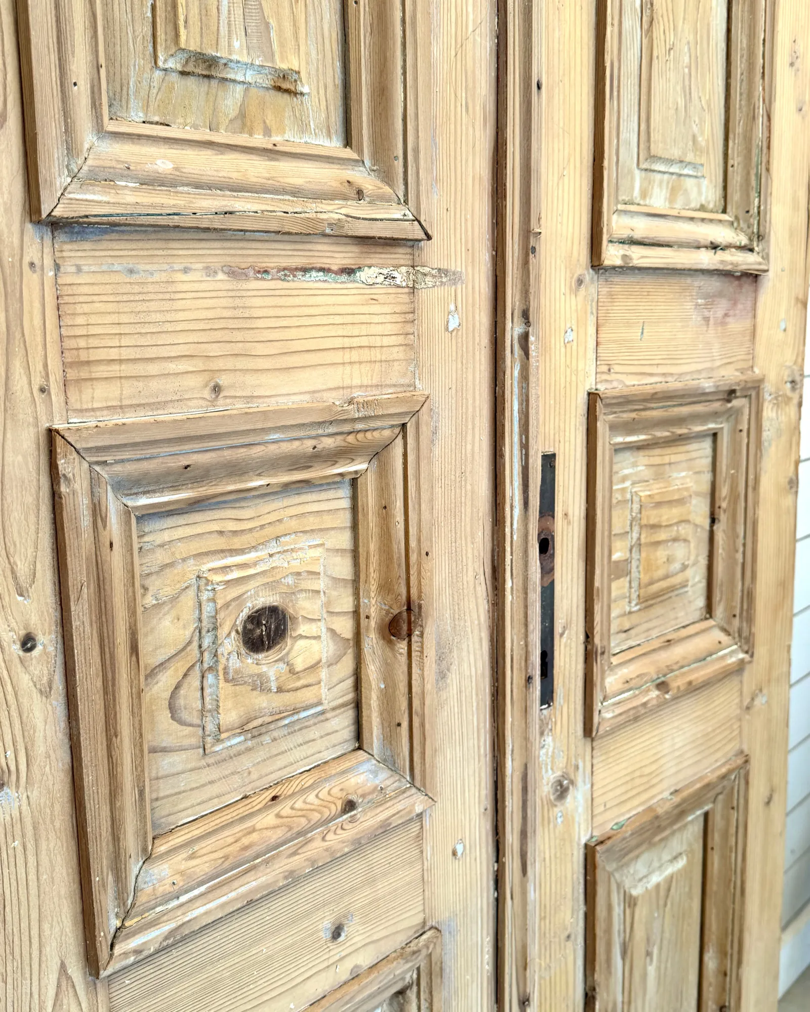 THE CAVERN SOLID DOOR PAIR
