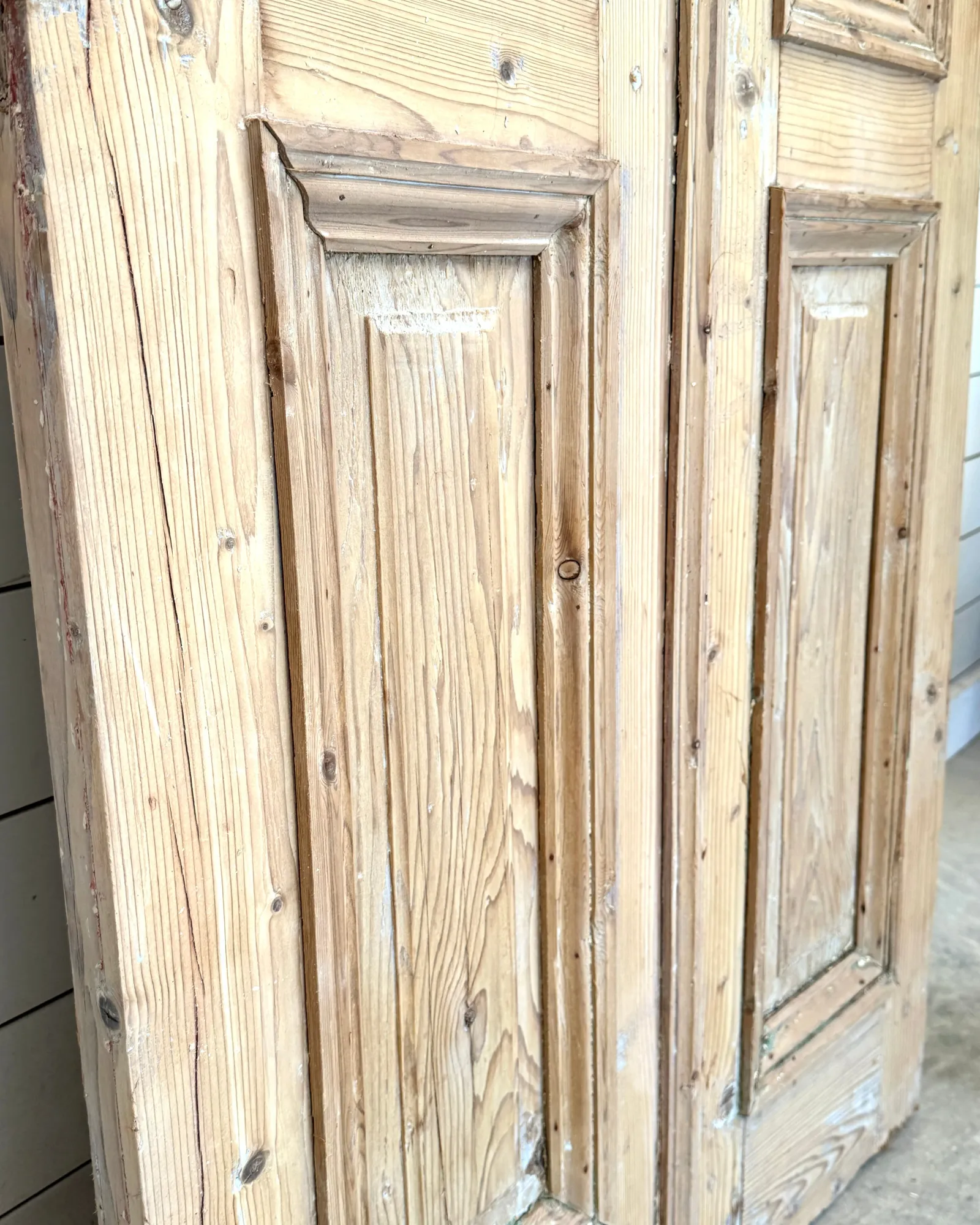 THE CAVERN SOLID DOOR PAIR