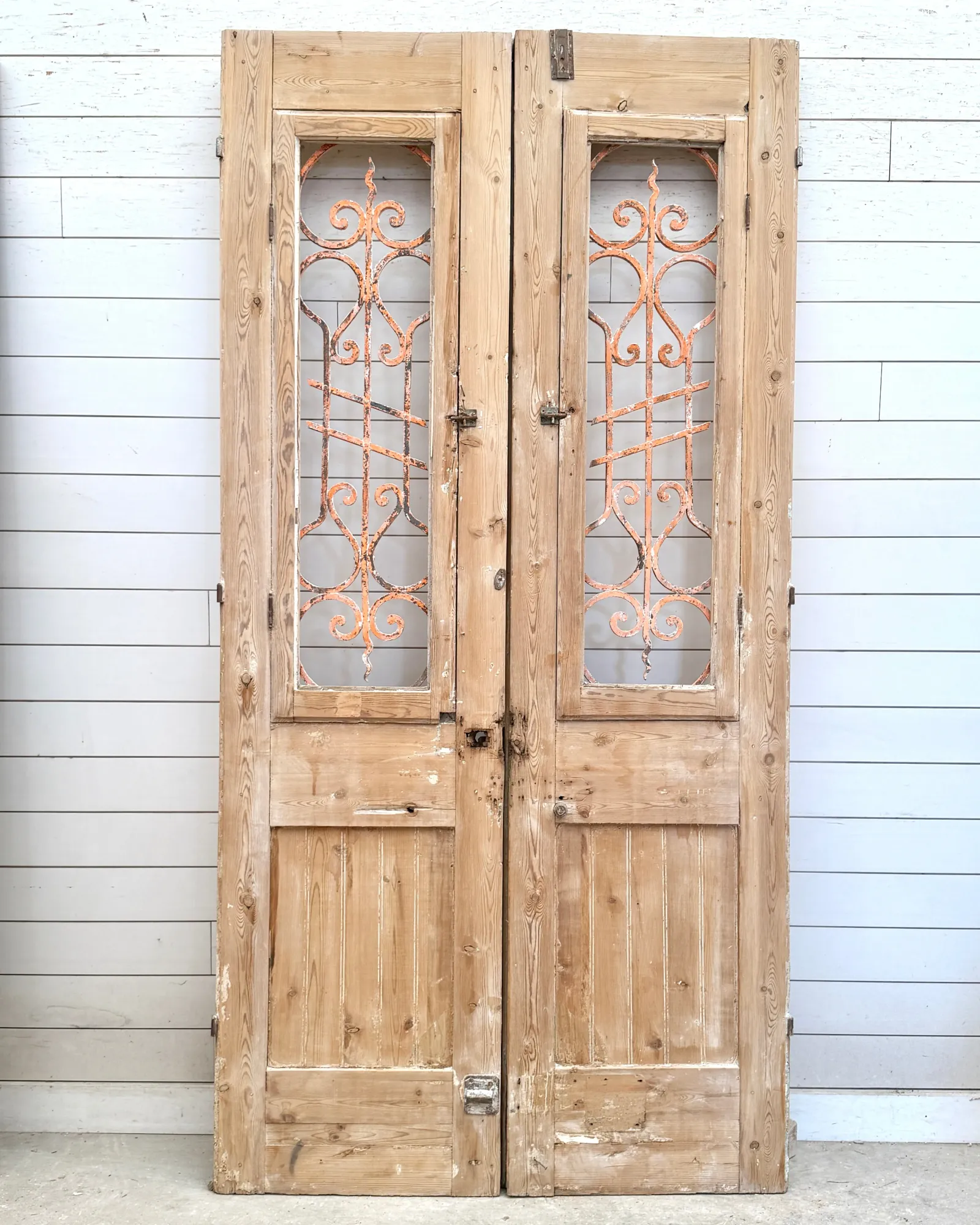 THE DONALD SIGNATURE IRON DOOR PAIR