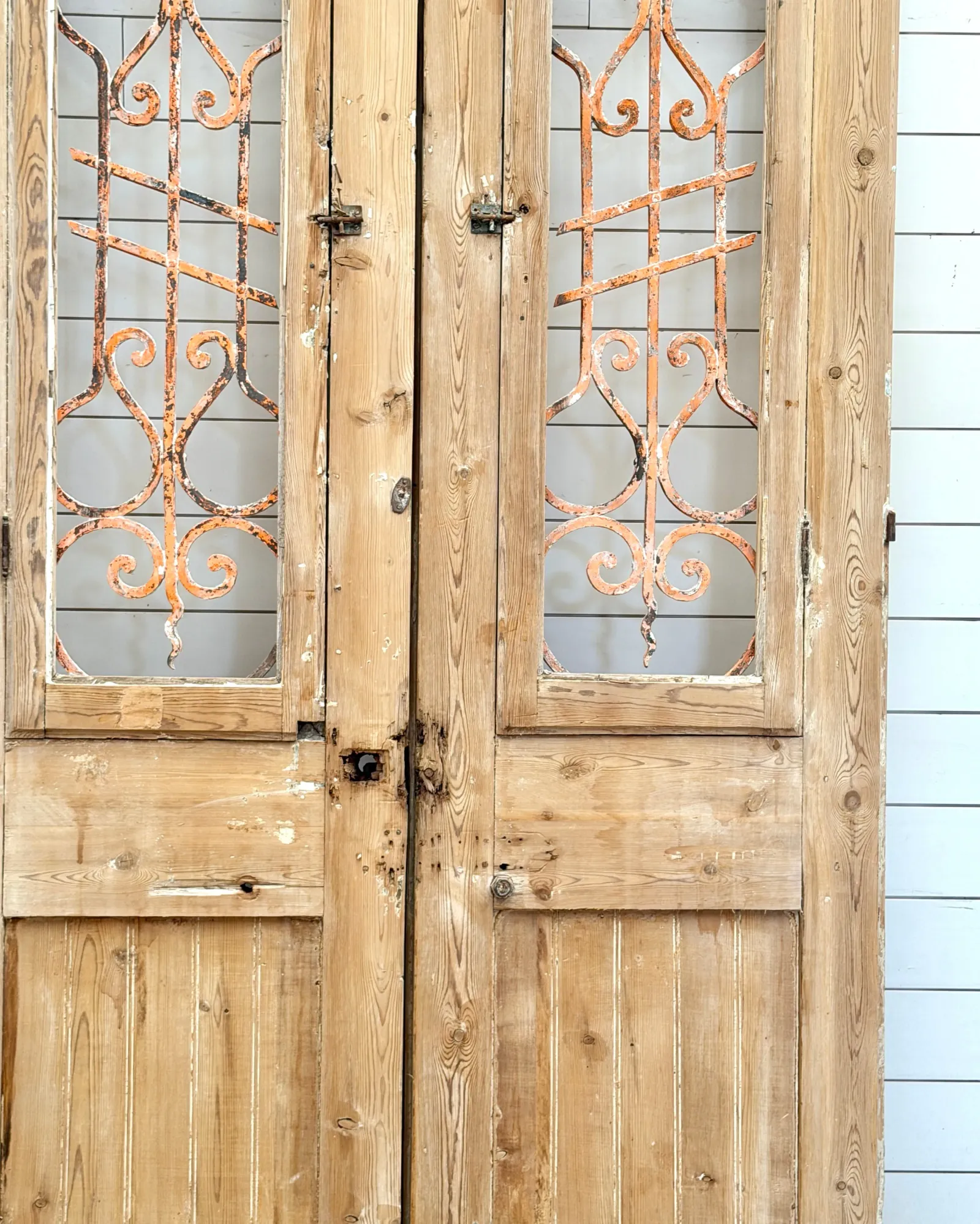 THE DONALD SIGNATURE IRON DOOR PAIR