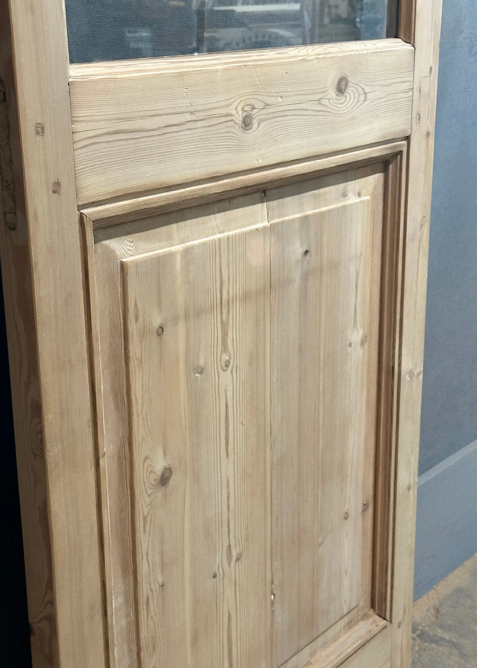 THE GERALD SINGLE GLASS DOOR