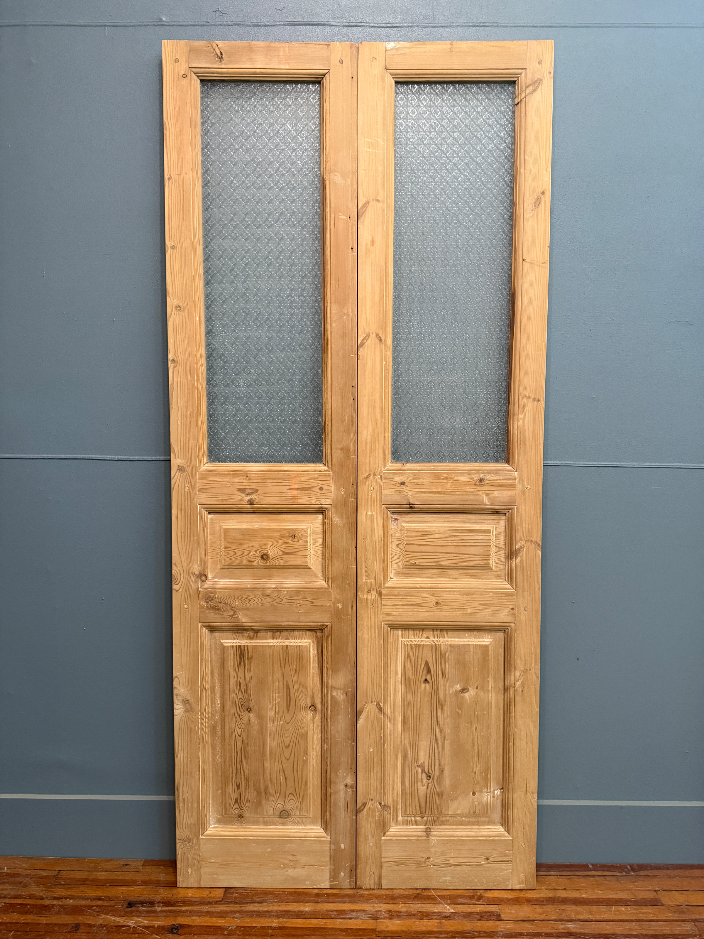 THE WHITMORE PAIR WITH GLASS