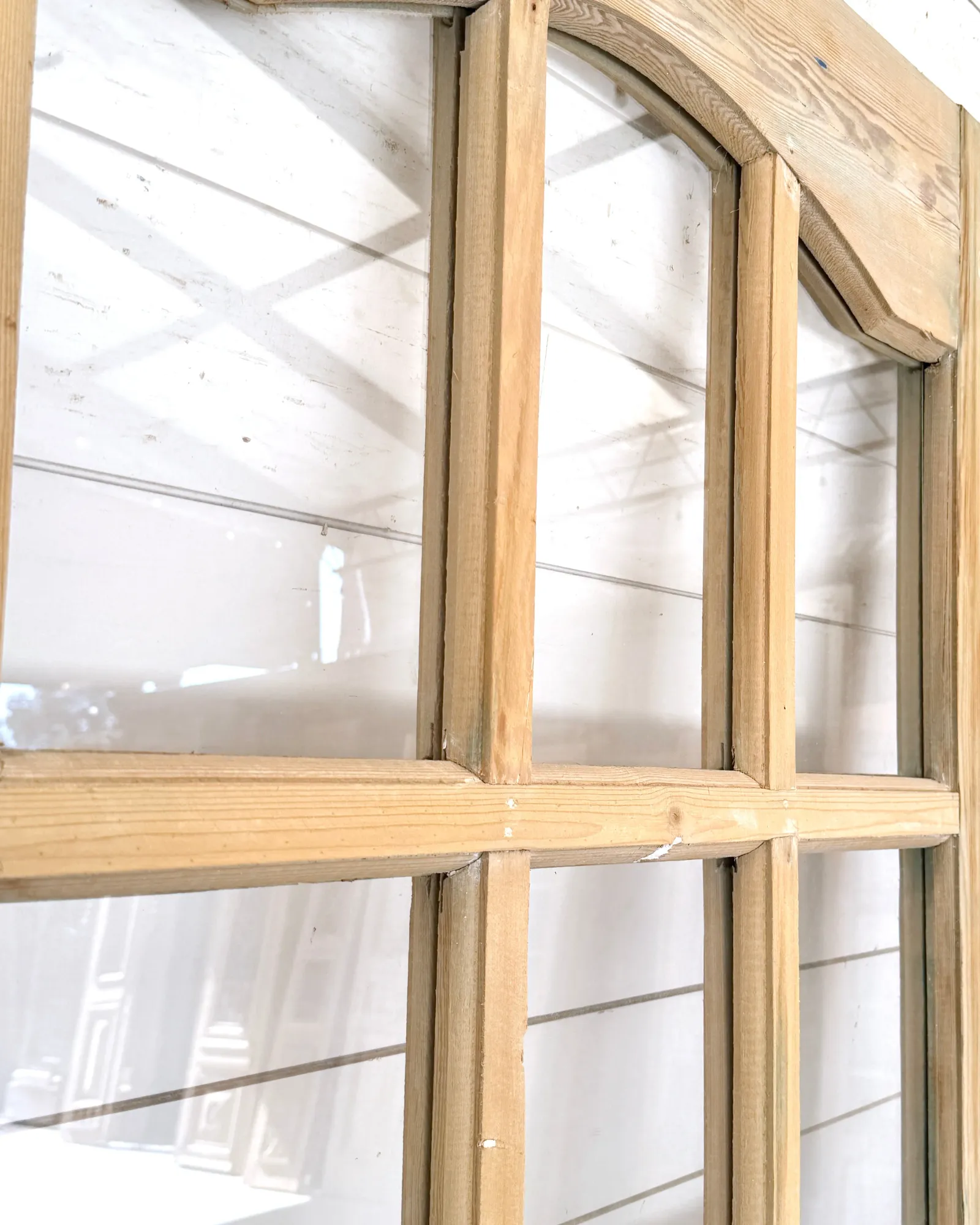 THE EMORY SINGLE DOOR WITH GLASS