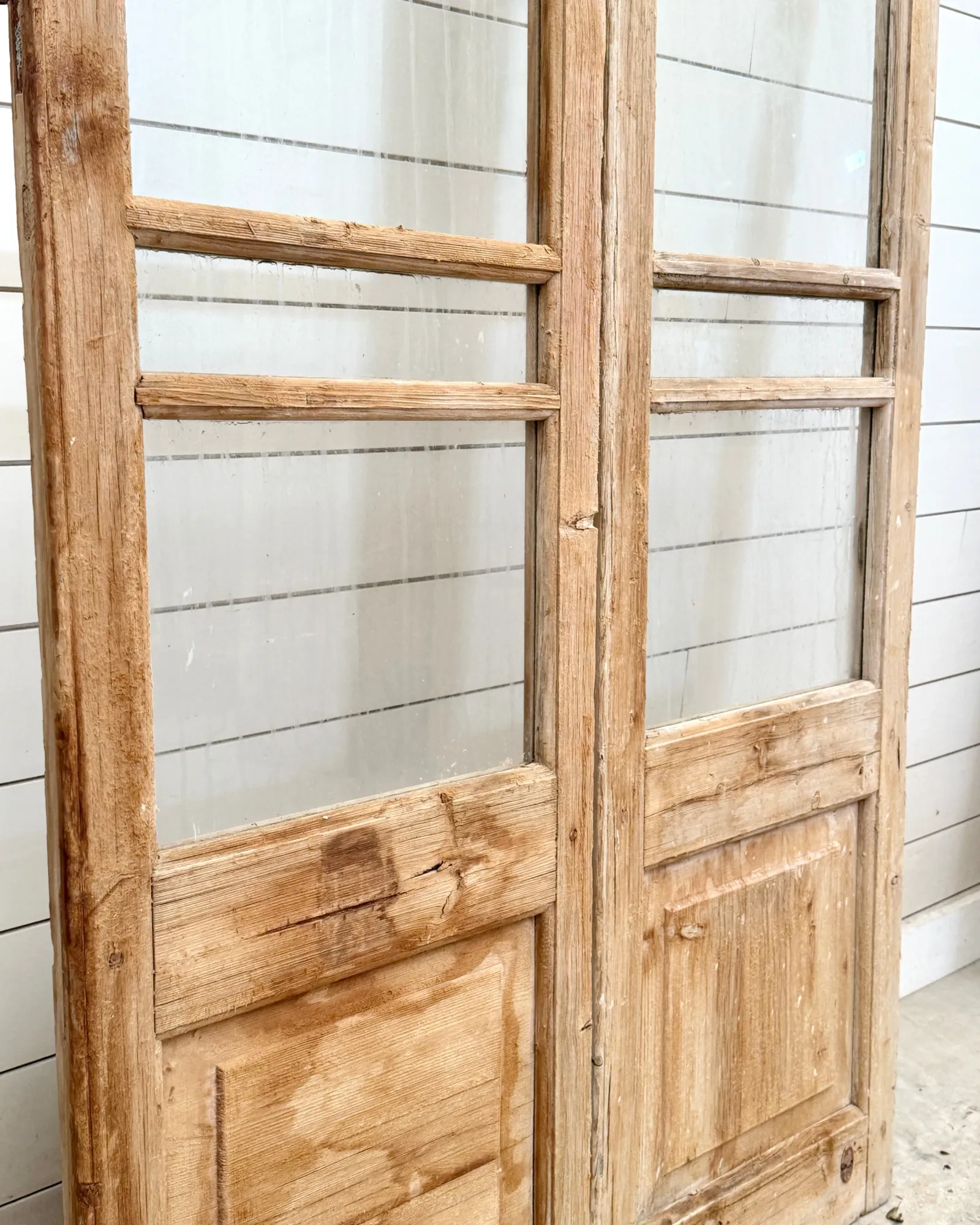 THE BERYL GLASS DOOR PAIR