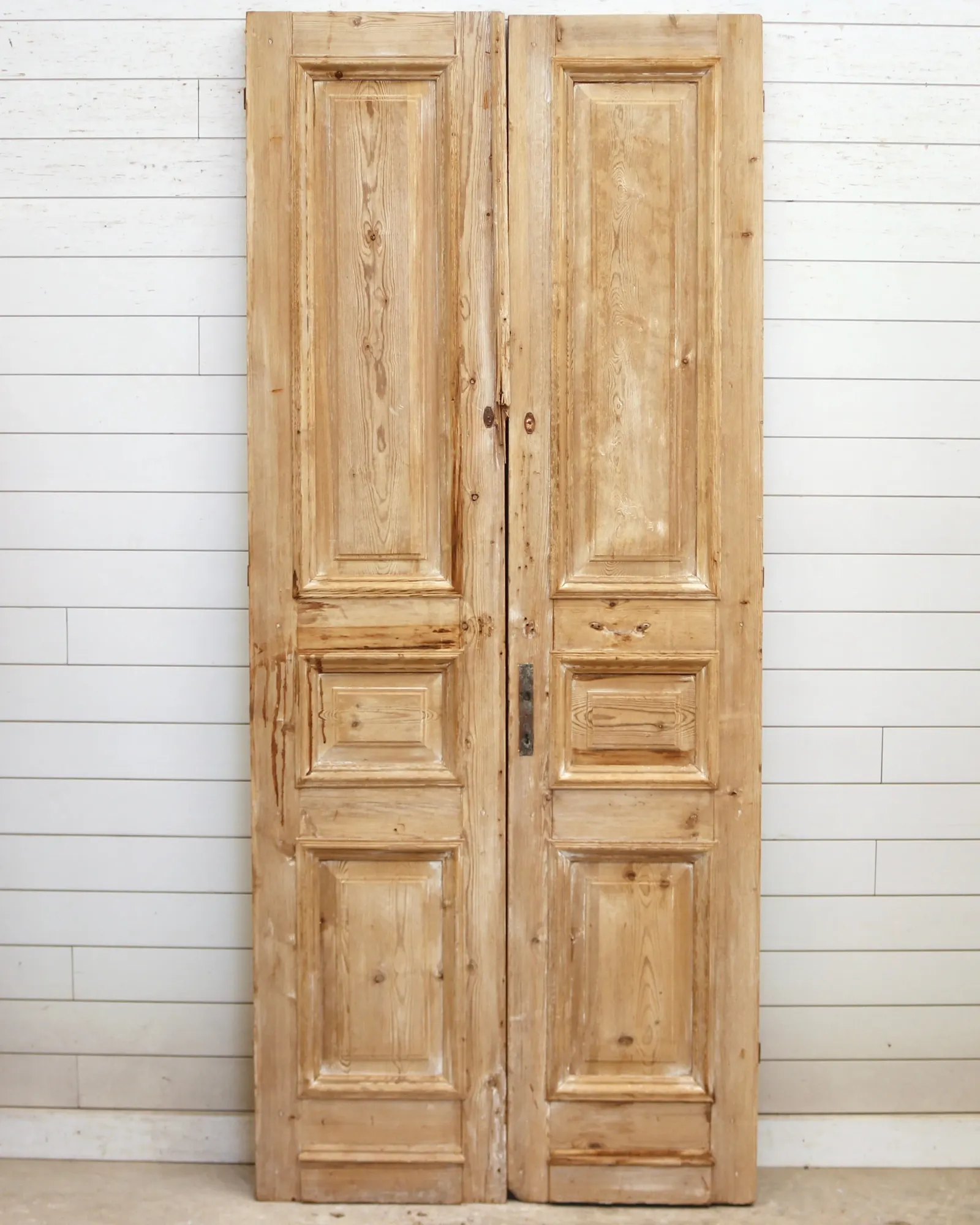 THE OLSEN SOLID DOOR PAIR