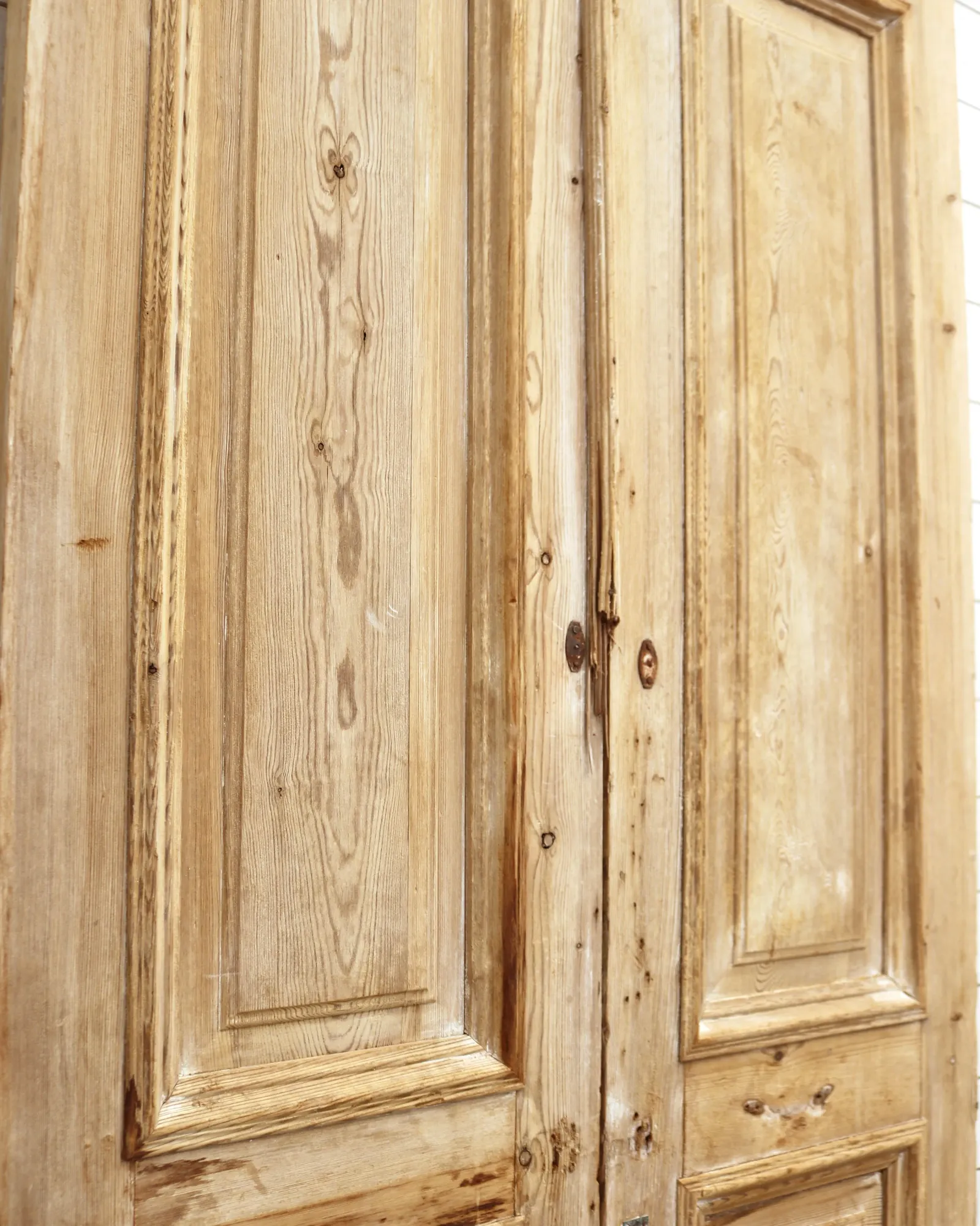 THE OLSEN SOLID DOOR PAIR