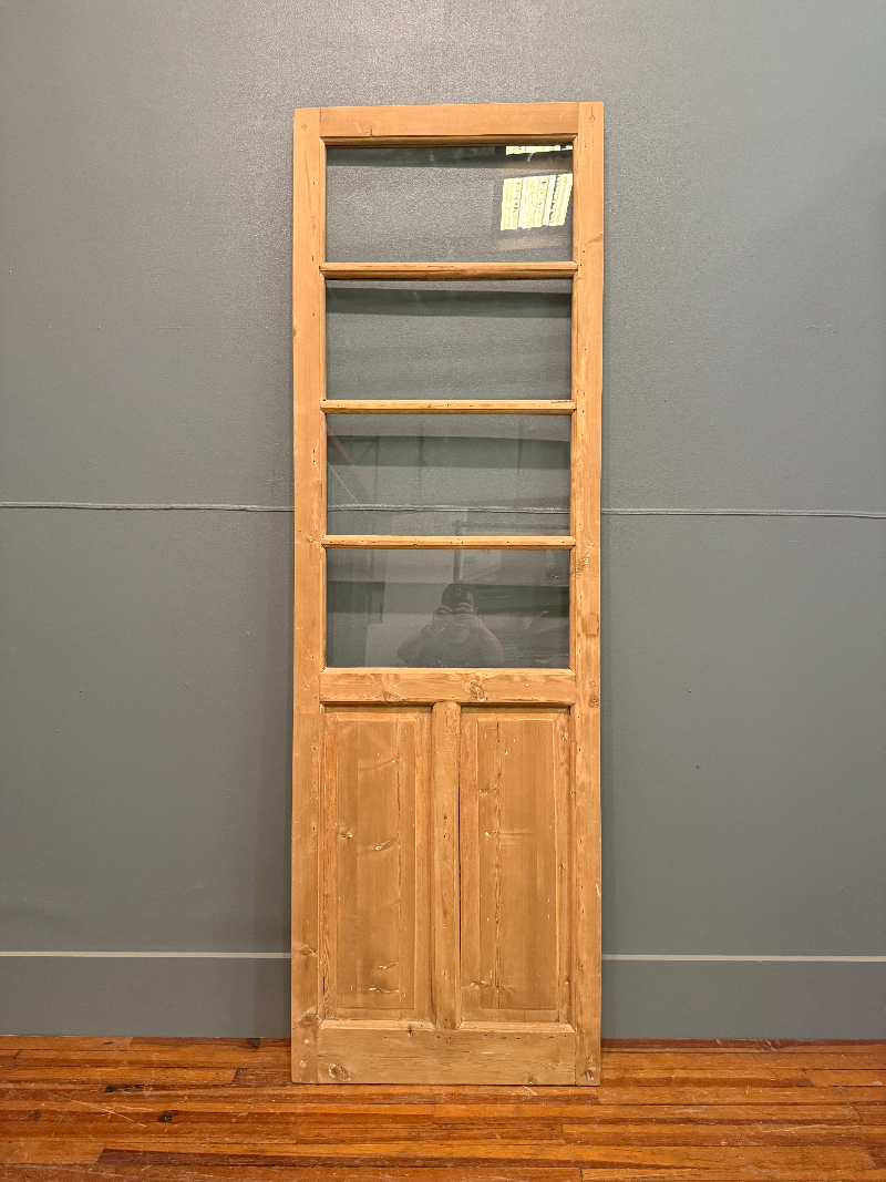 THE ASHLAND SINGLE DOOR WITH GLASS