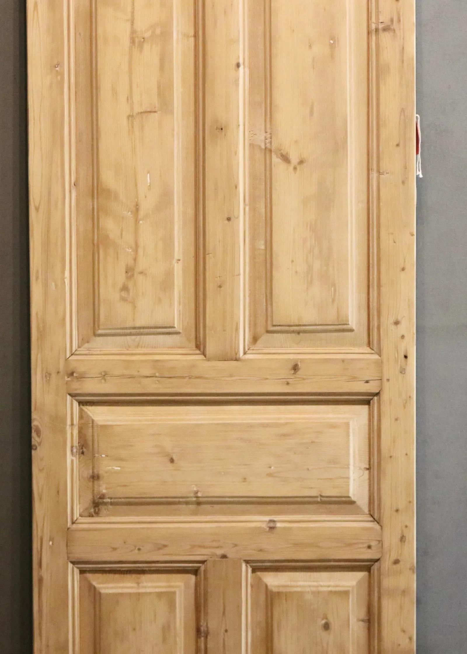 THE CLIFT SINGLE SOLID DOOR