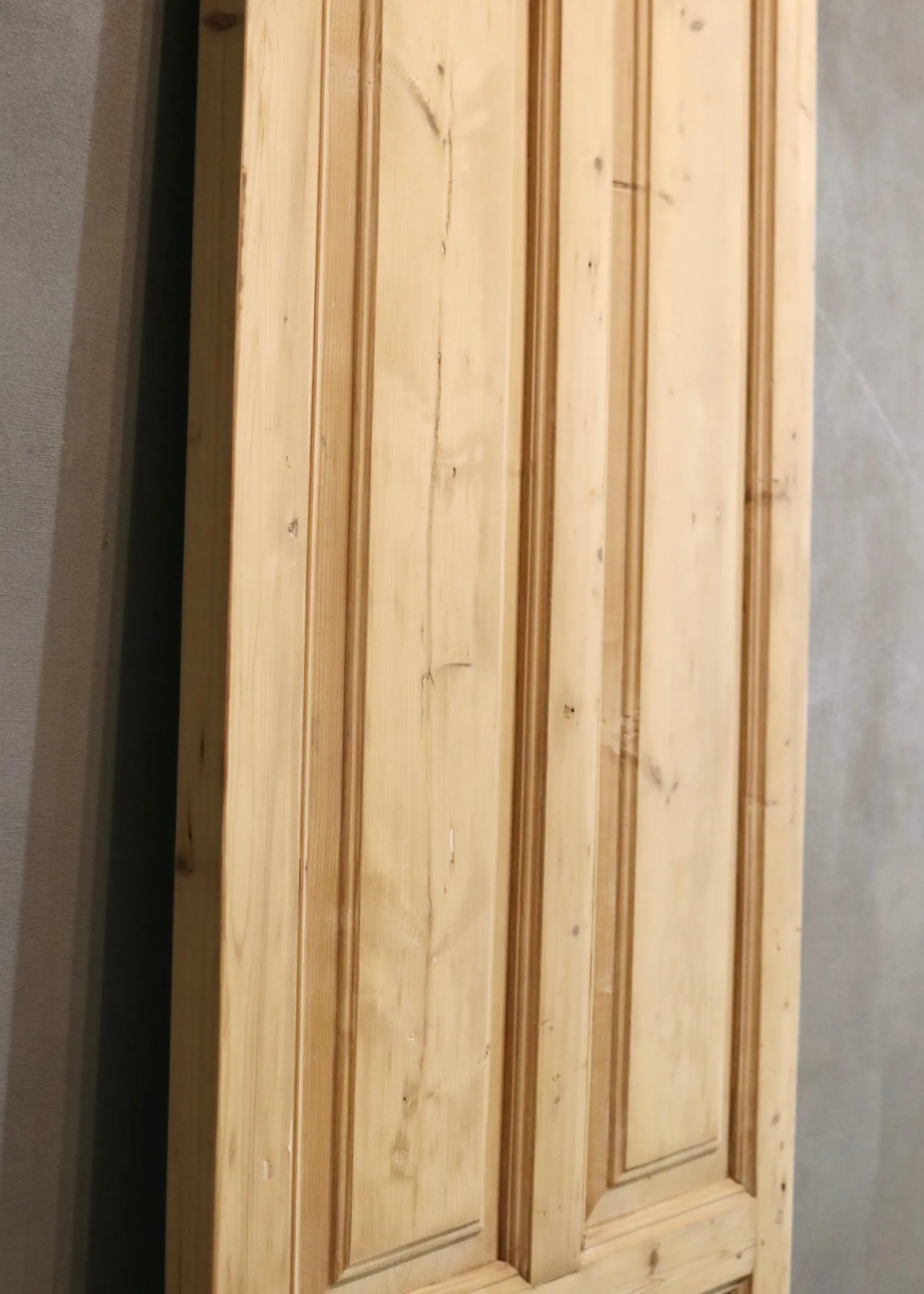 THE CLIFT SINGLE SOLID DOOR