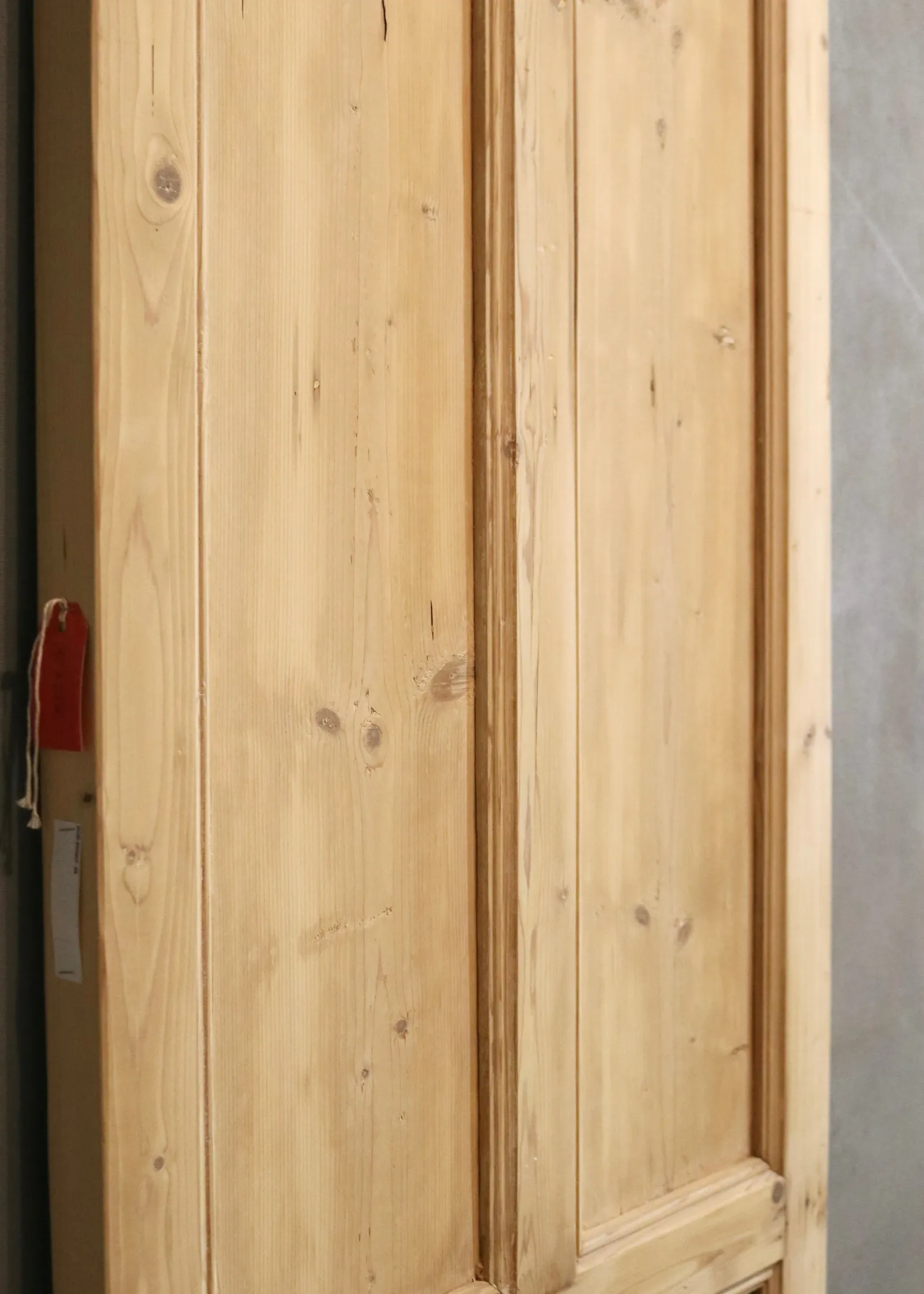 THE CLIFT SINGLE SOLID DOOR