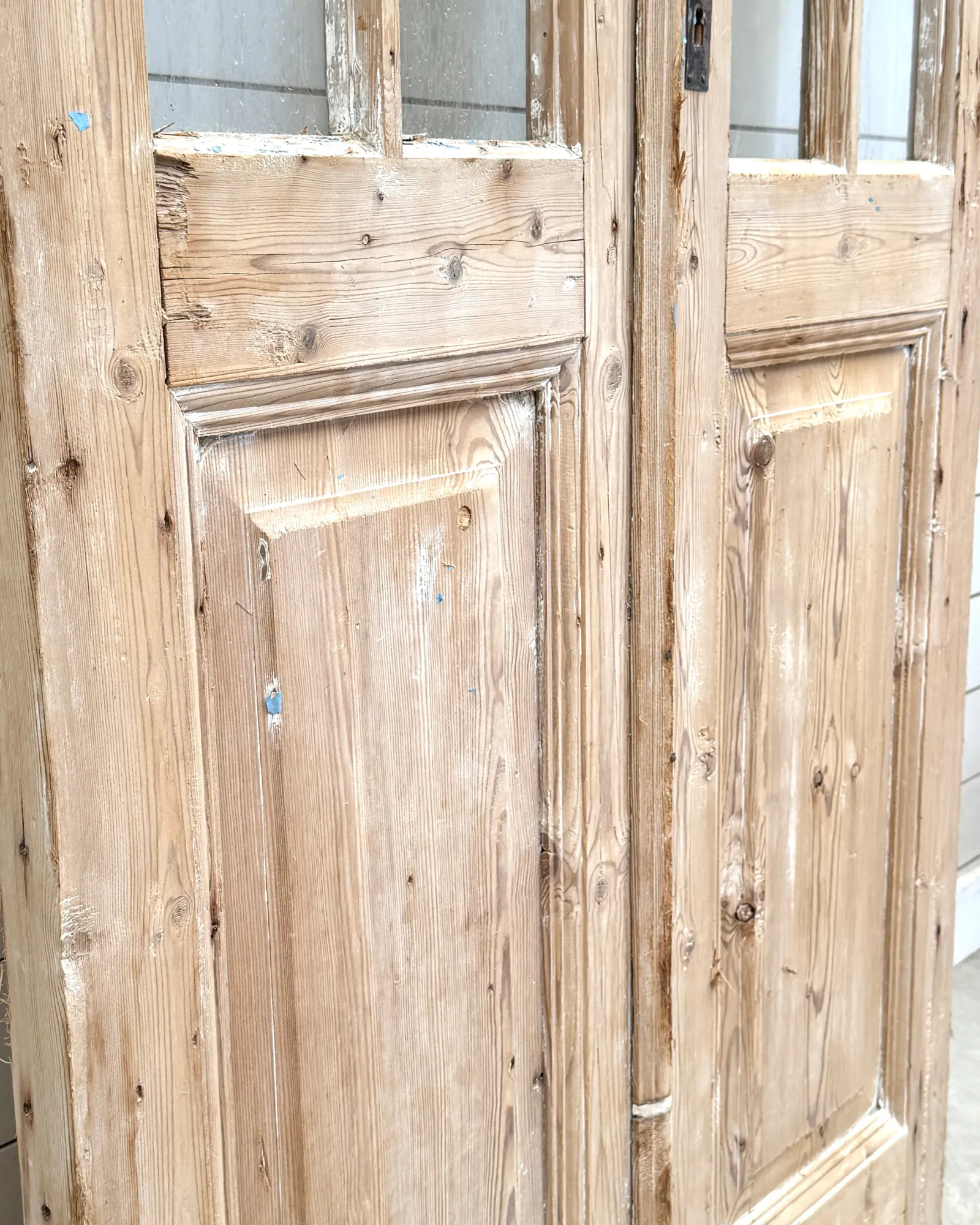 THE HIGHTOWER GLASS DOOR PAIR