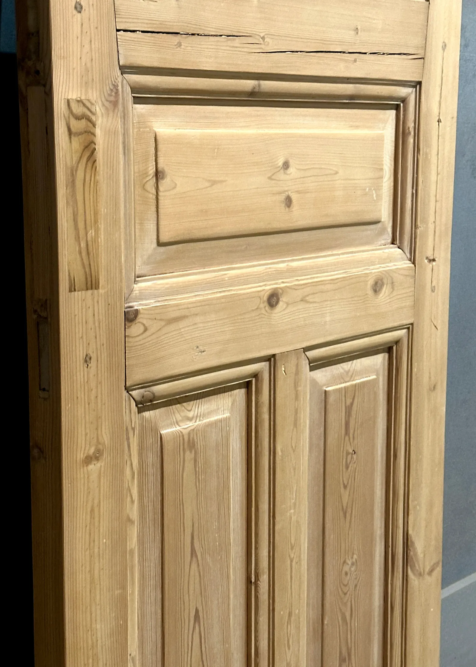 THE DIEGO SINGLE GLASS DOOR