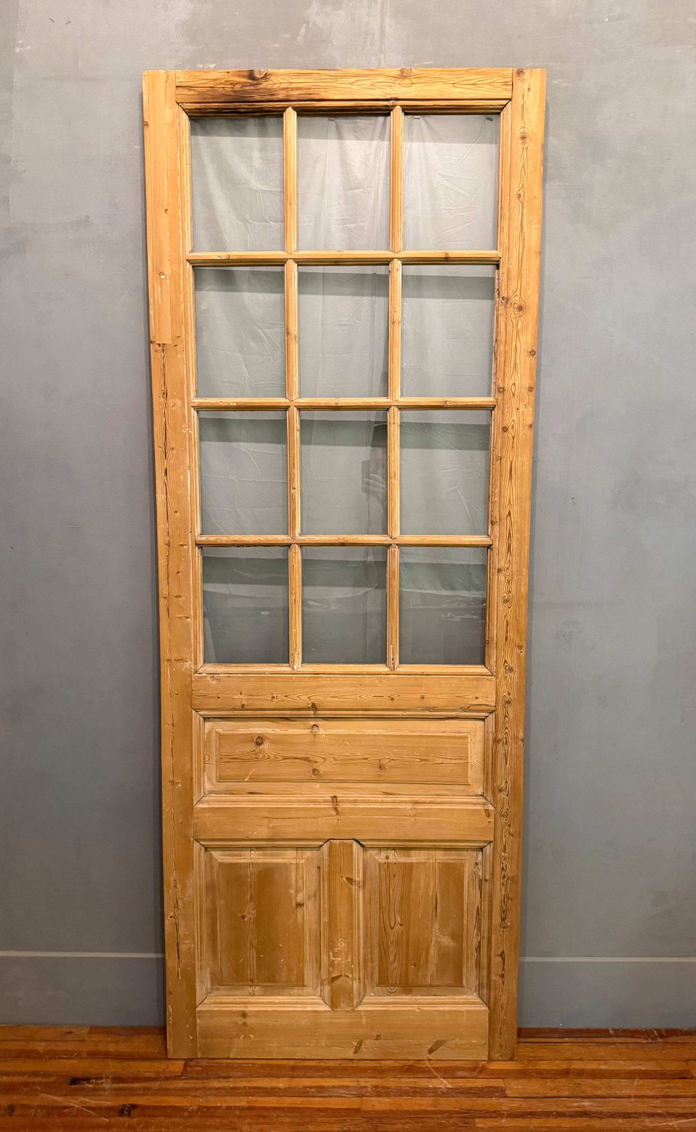THE LUTHER SINGLE DOOR WITH GLASS