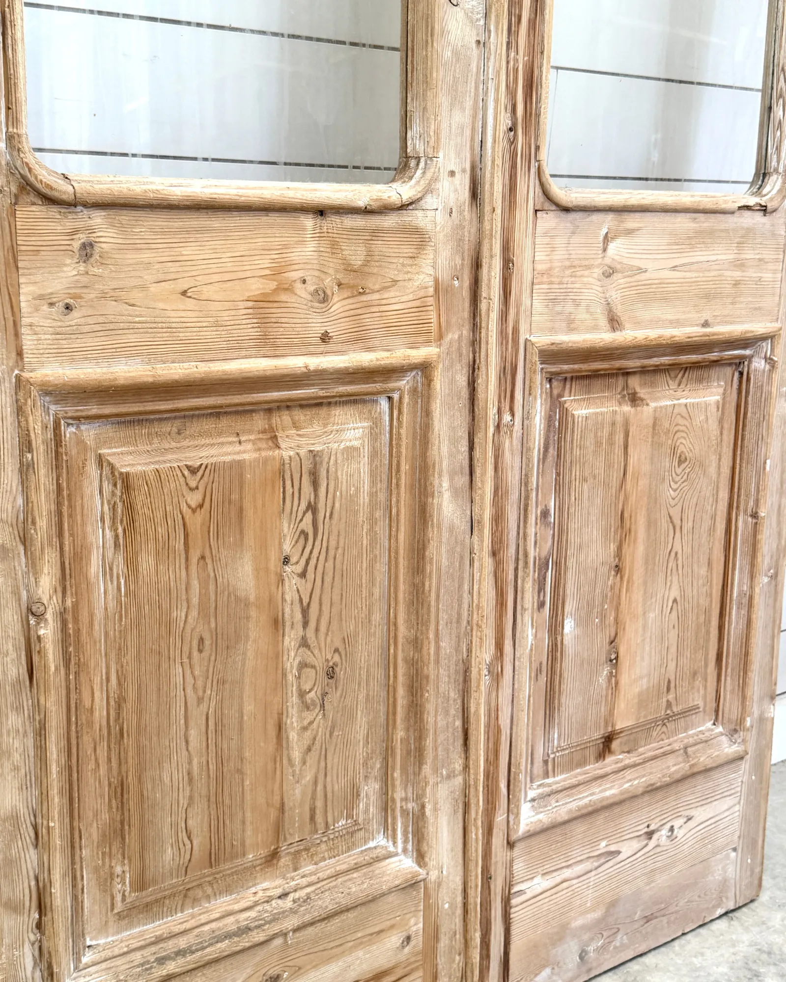 THE KELLY GLASS DOOR PAIR