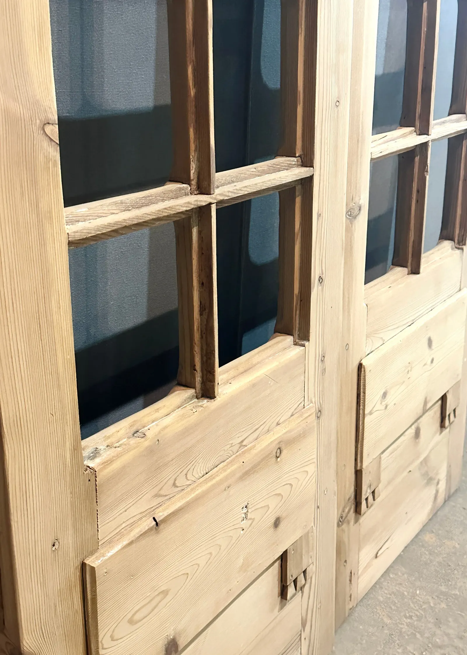 THE MILO GLASS DOOR PAIR