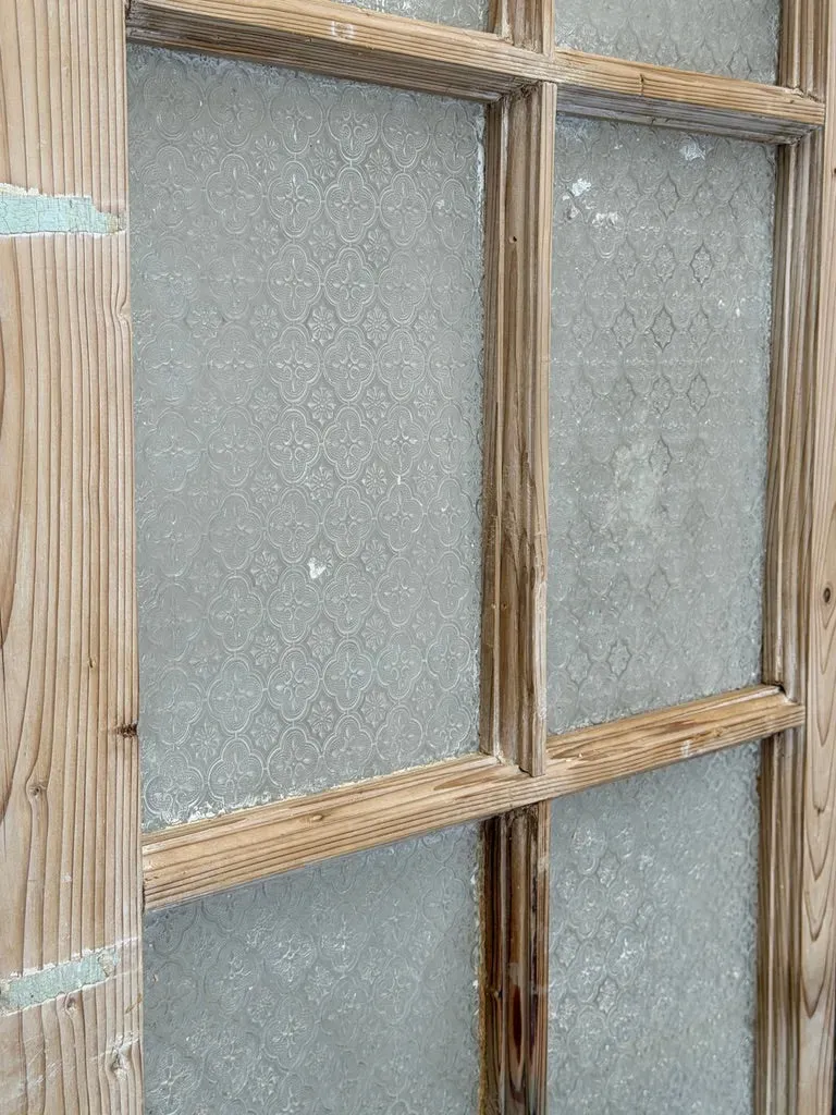 THE LIMON SINGLE DOOR WITH GLASS