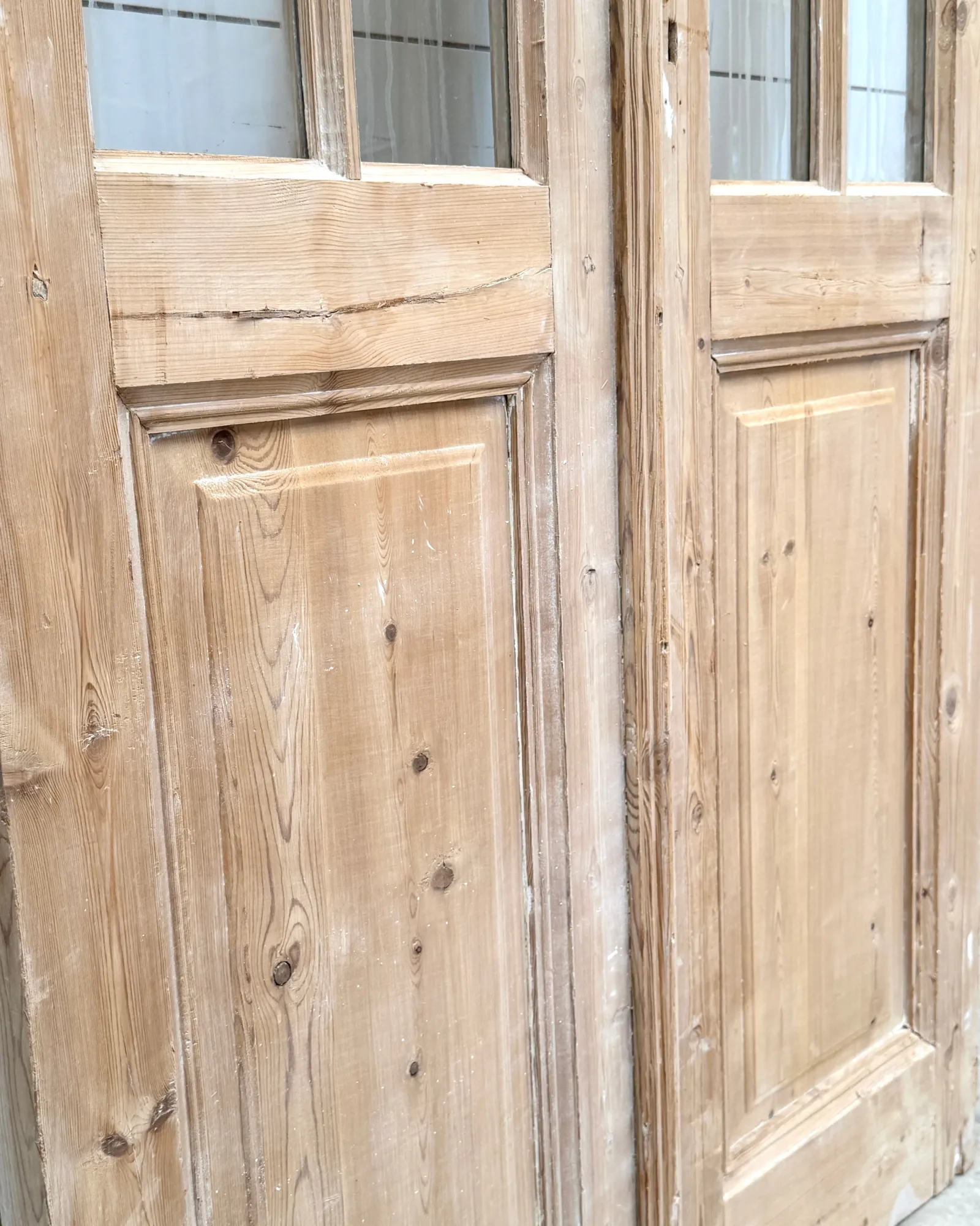 THE LOUISVILLE GLASS DOOR PAIR