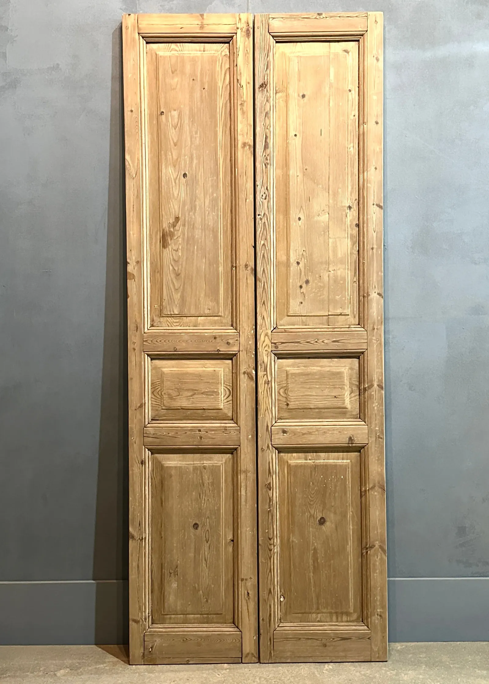 THE CARSTEN SOLID DOOR PAIR