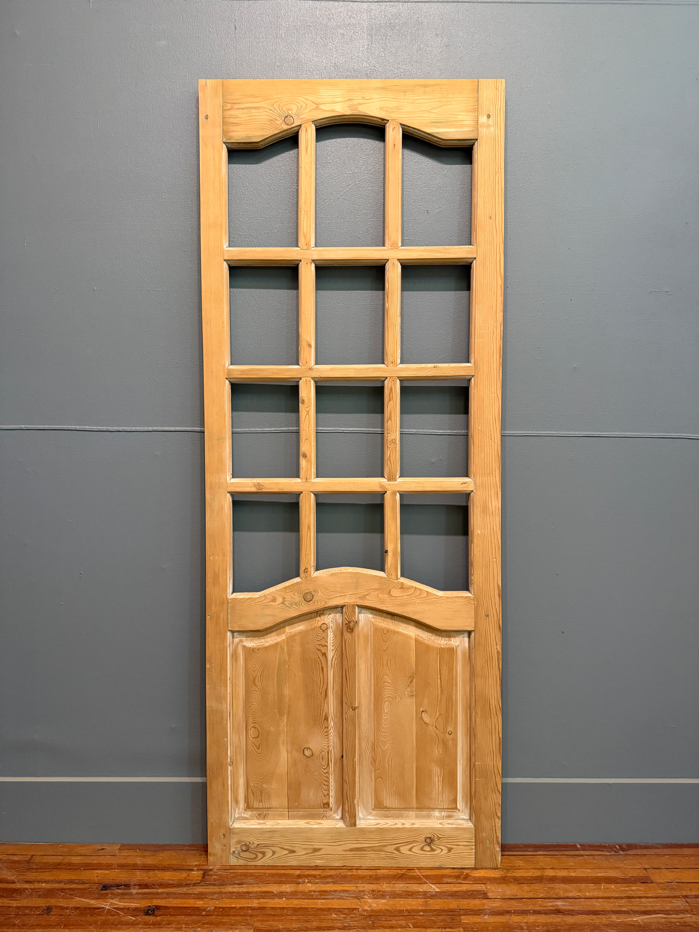THE LINDEN SINGLE DOOR WITH GLASS