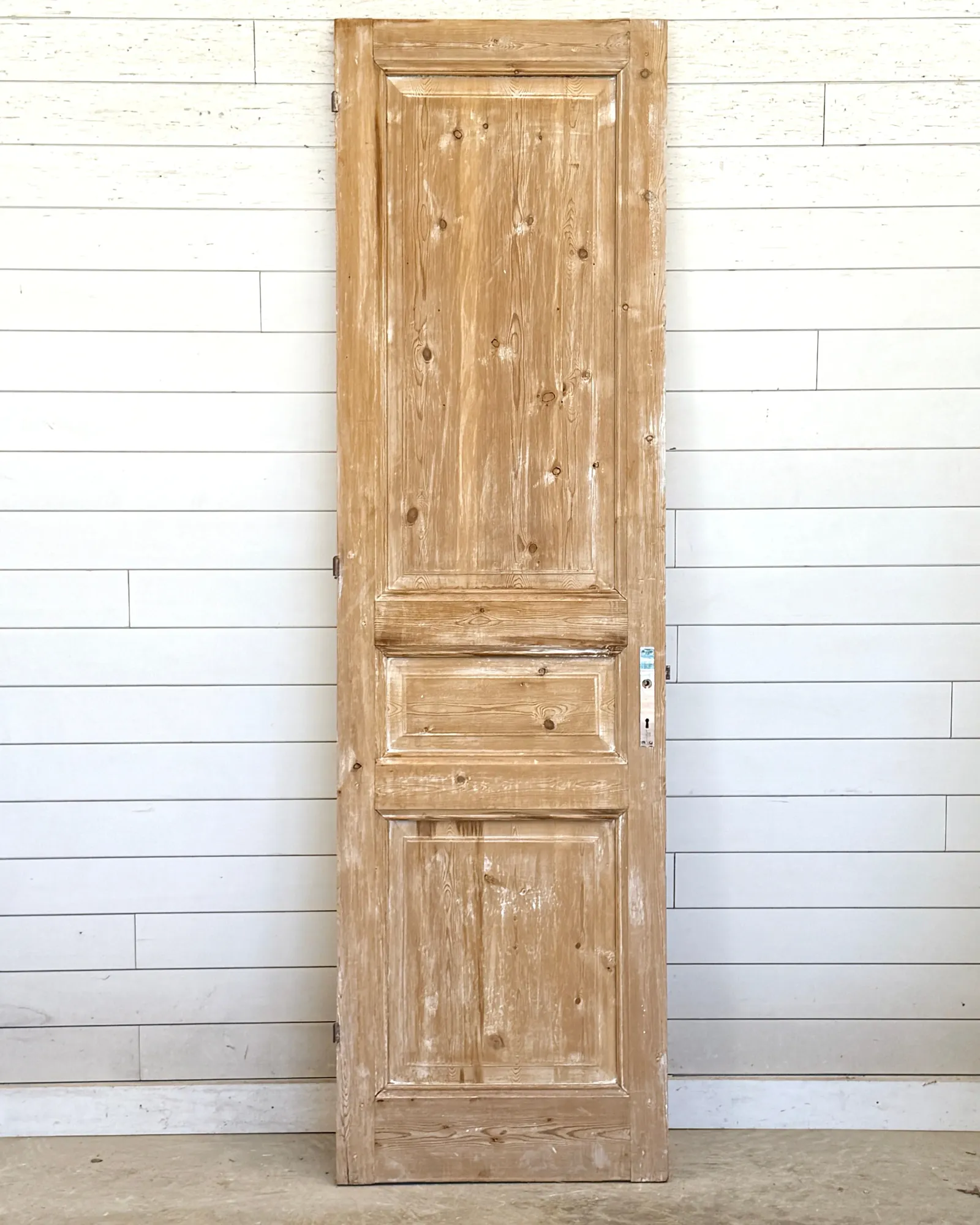 THE ARTHUR SINGLE SOLID DOOR