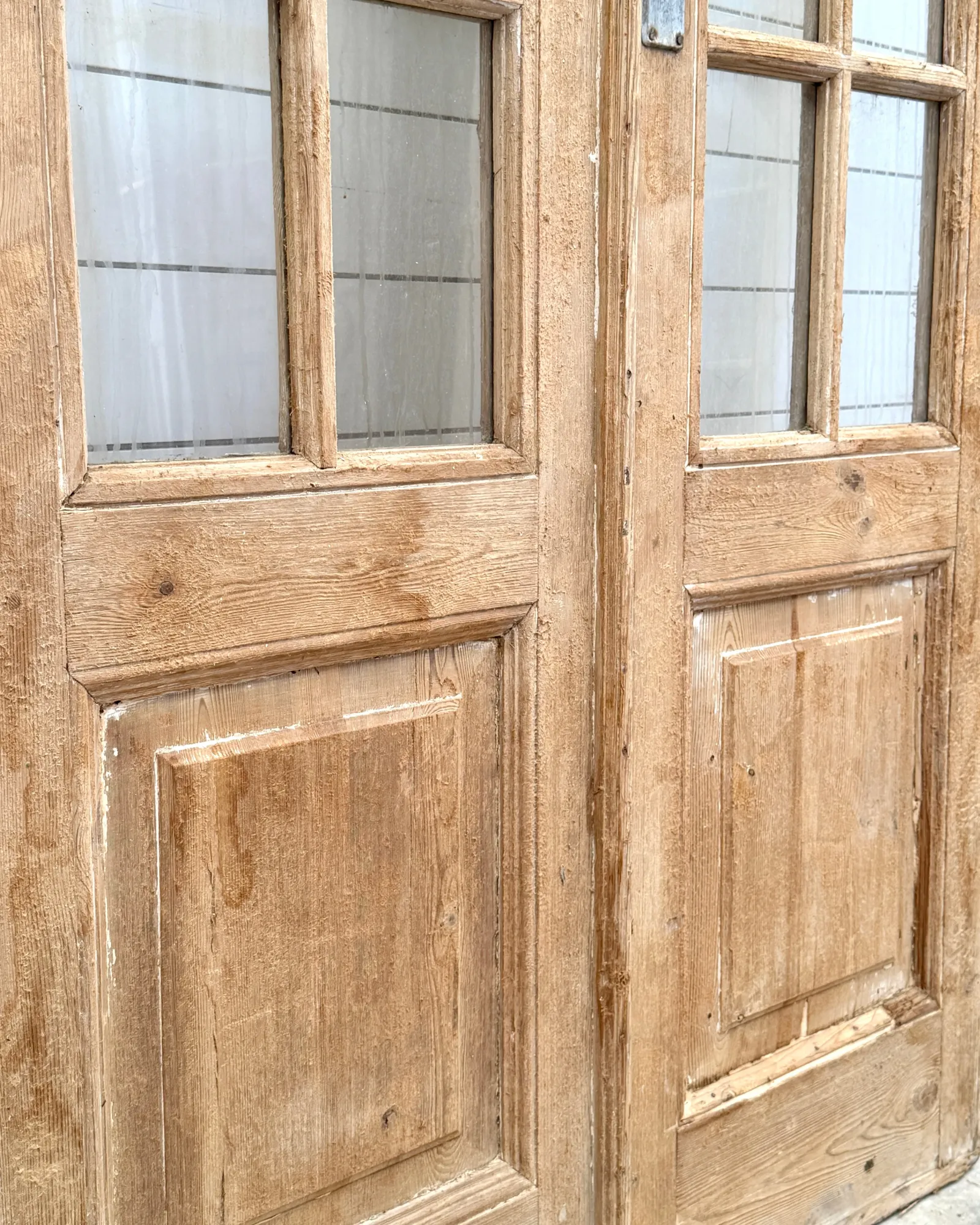 THE PRINCE GLASS DOOR PAIR