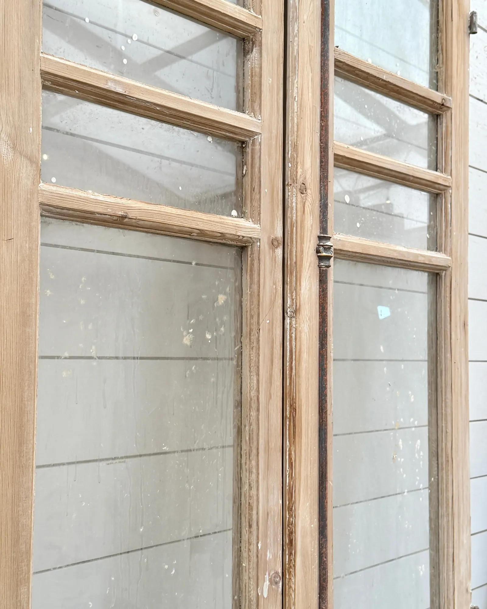 THE RINA GLASS DOOR PAIR